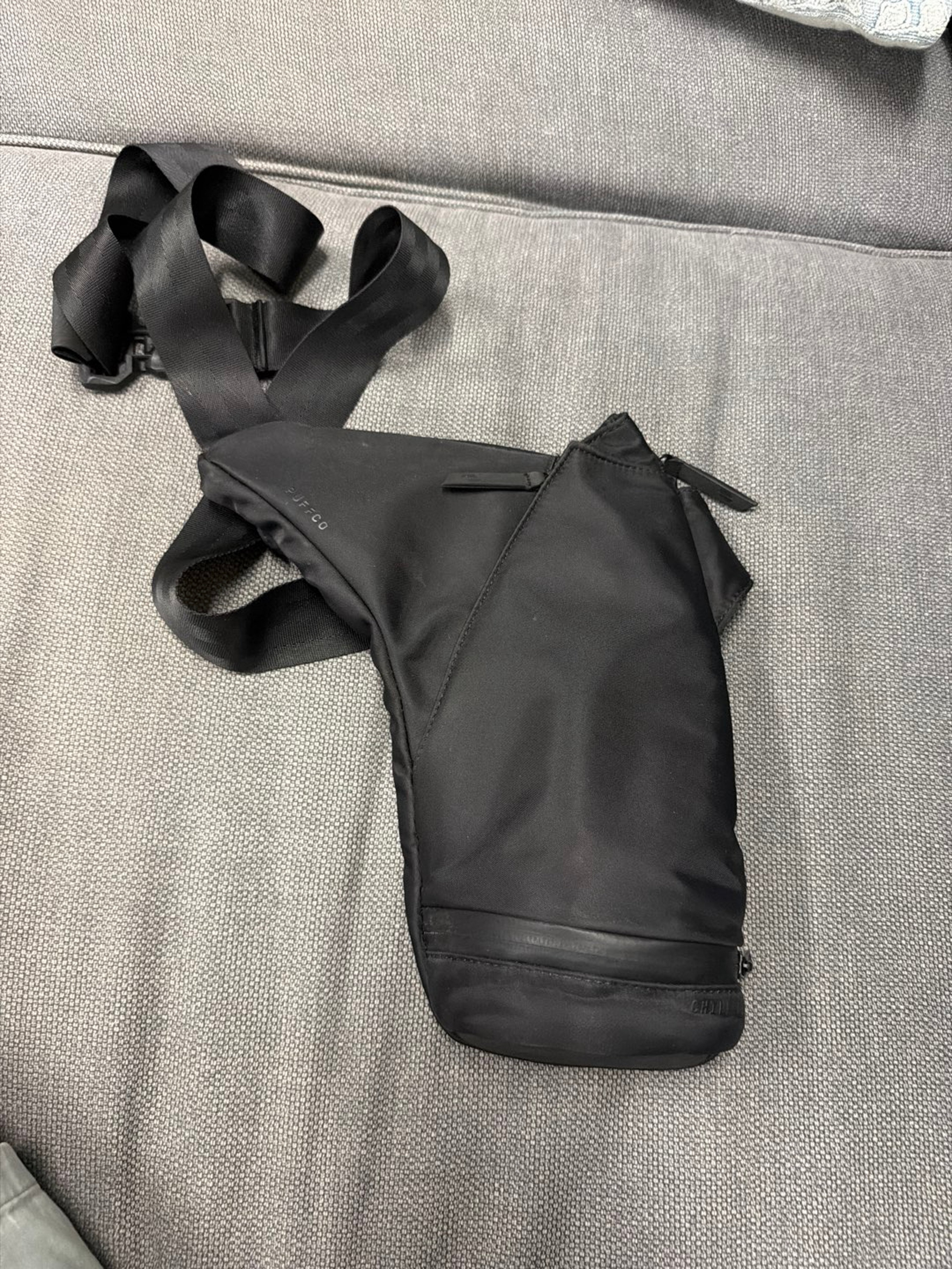 Preview pic of Puffco Peak Journey Bag