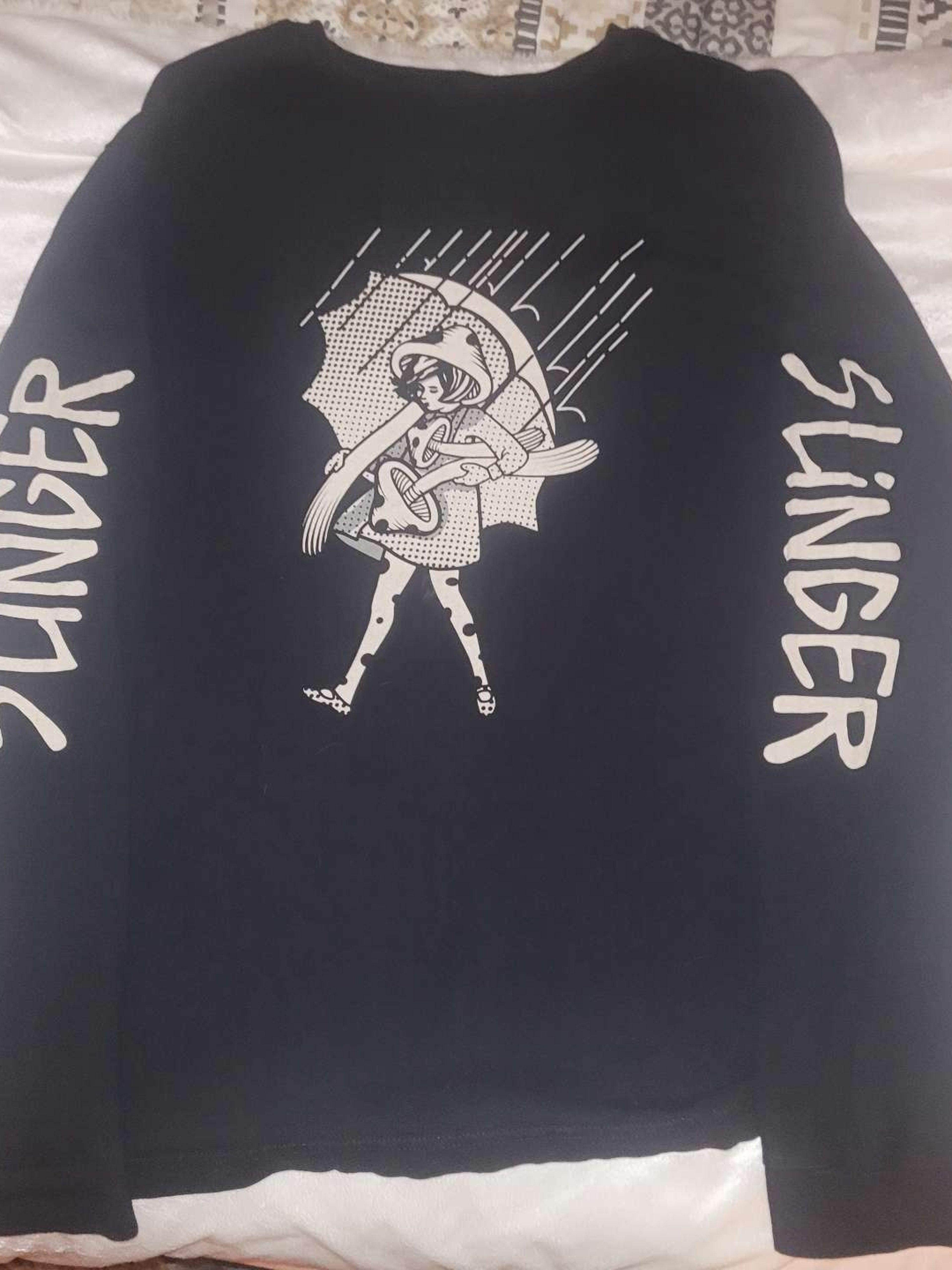 Preview pic of Long sleeve Slinger Apparel