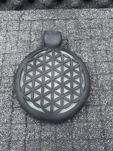 Preview pic of Mesonja pendant