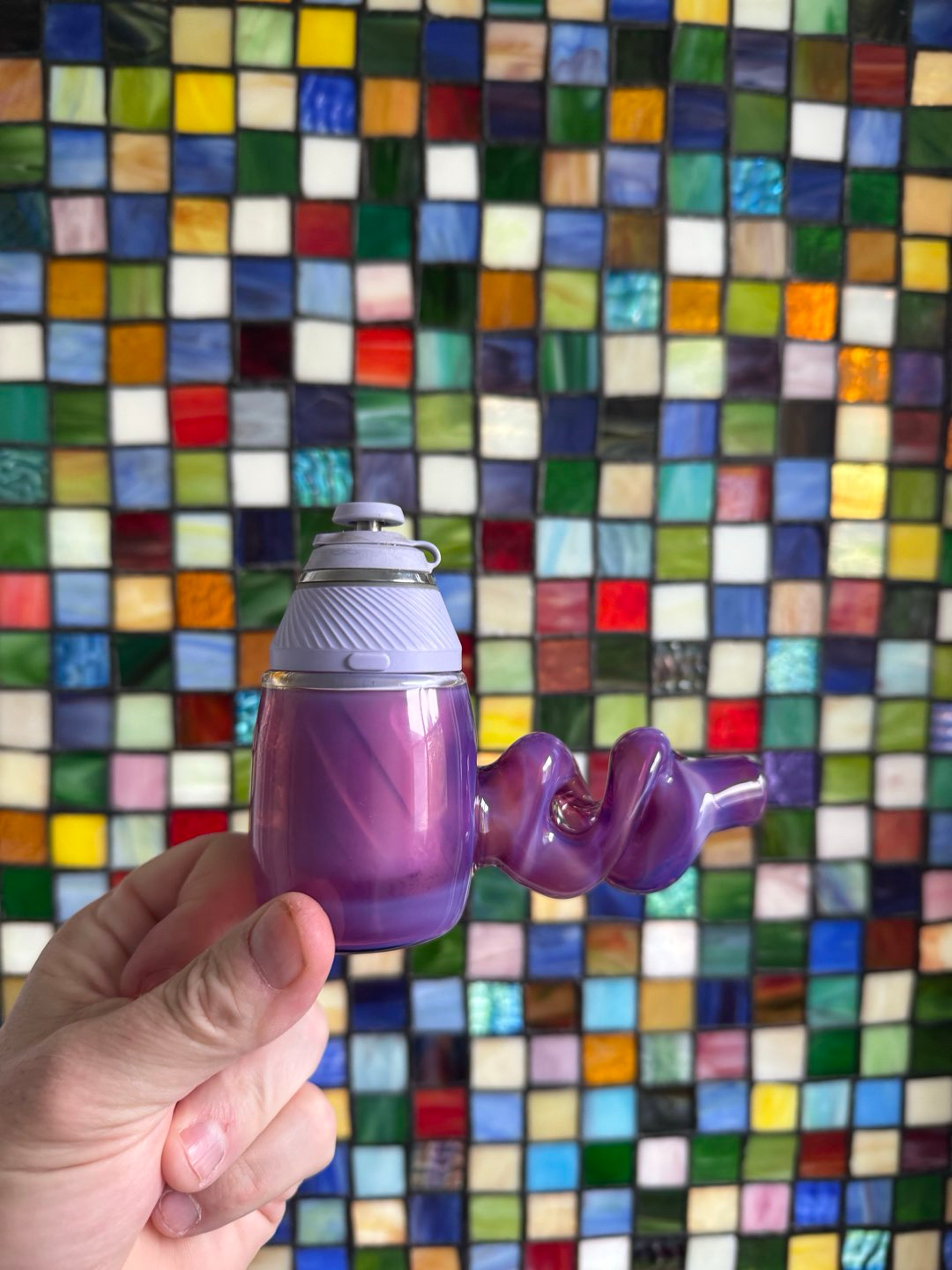 Preview pic of The Real Rich Brian Twisted Proxy Pipe