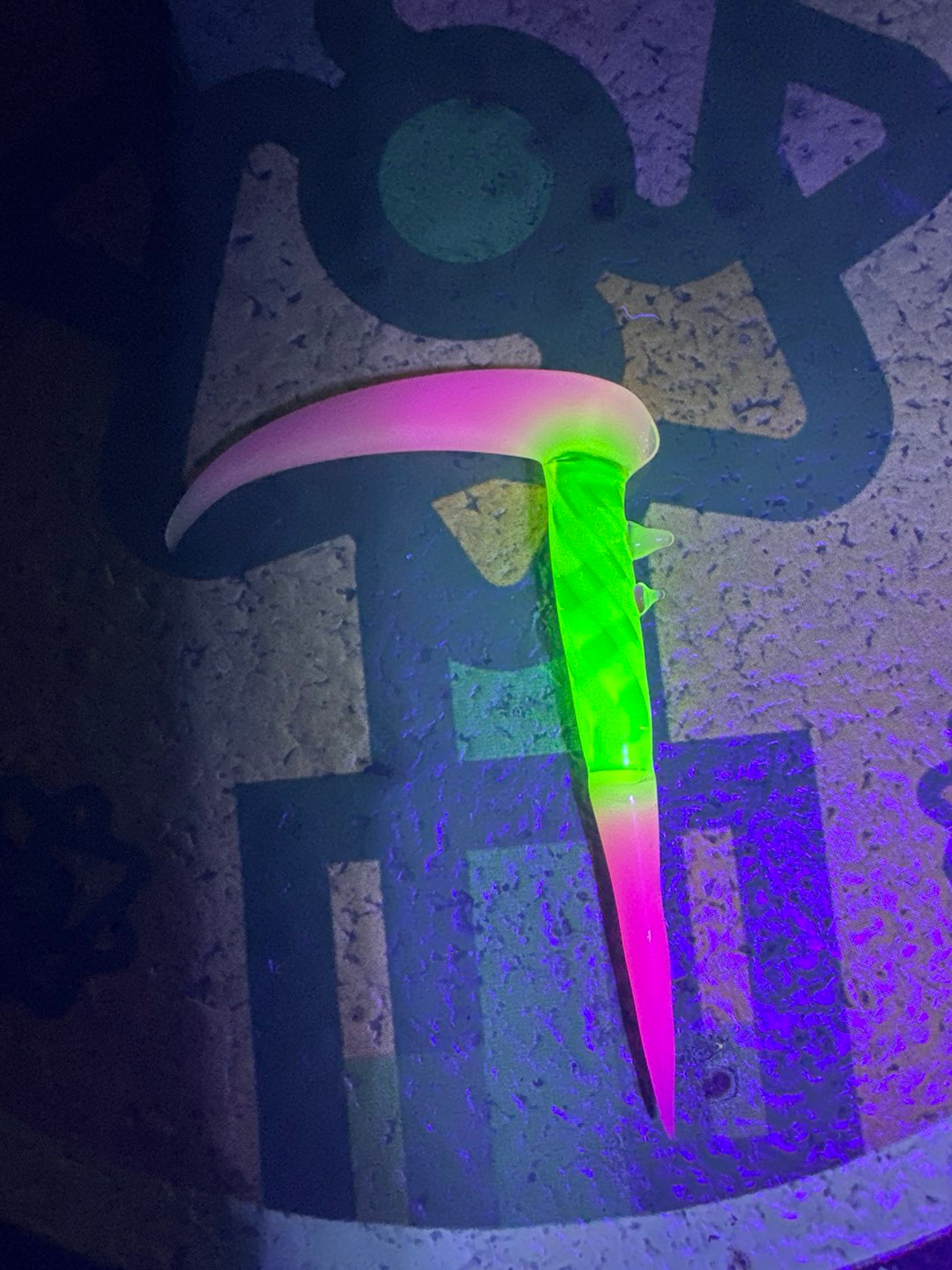 Preview pic of Poker & dab tool