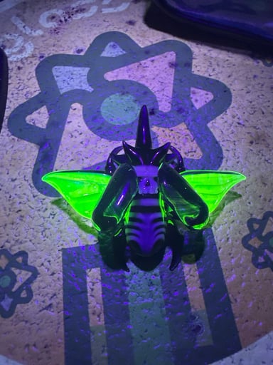 Preview pic of Grime glass pendant
