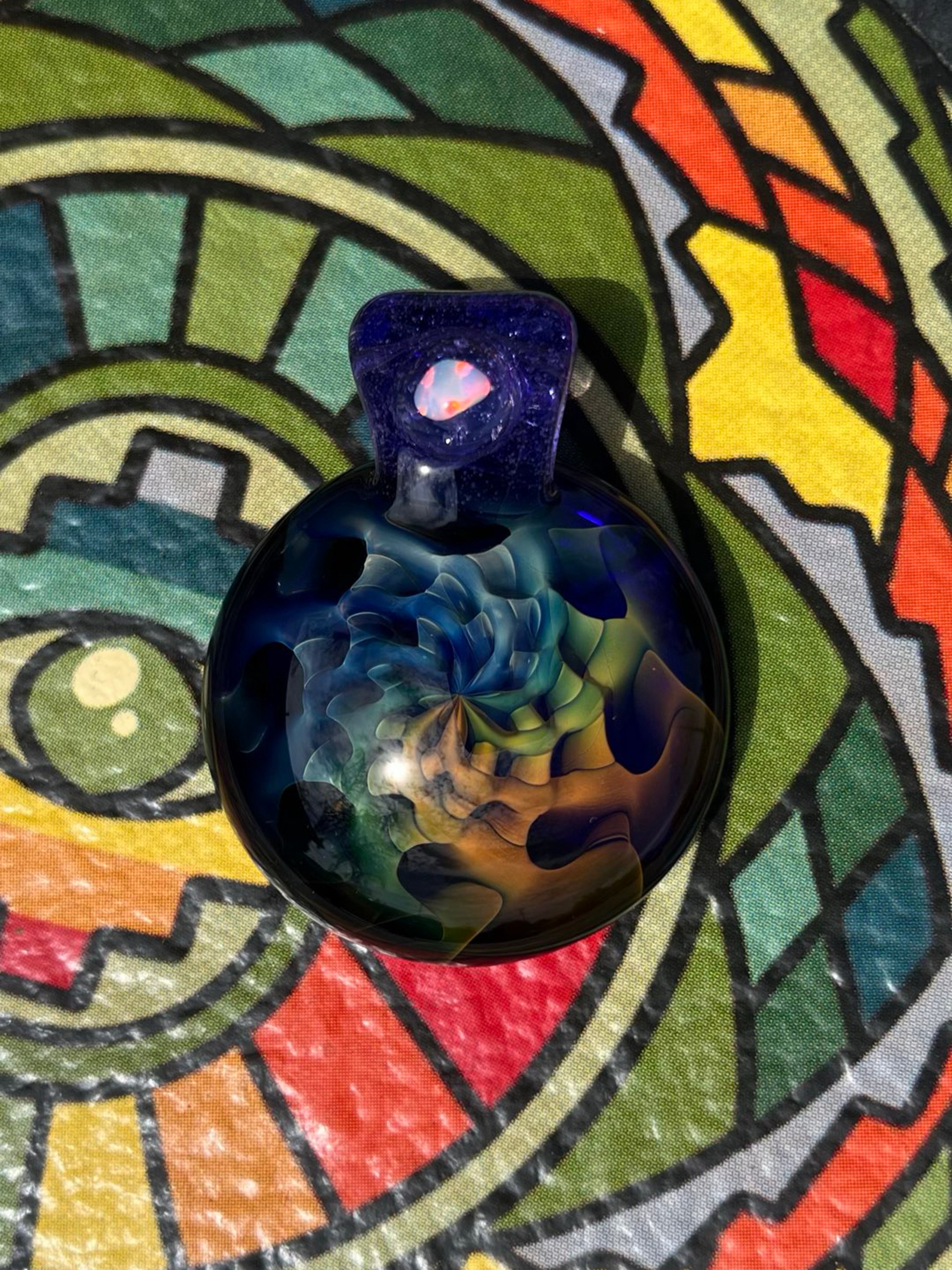 Preview pic of Fume opal pendant