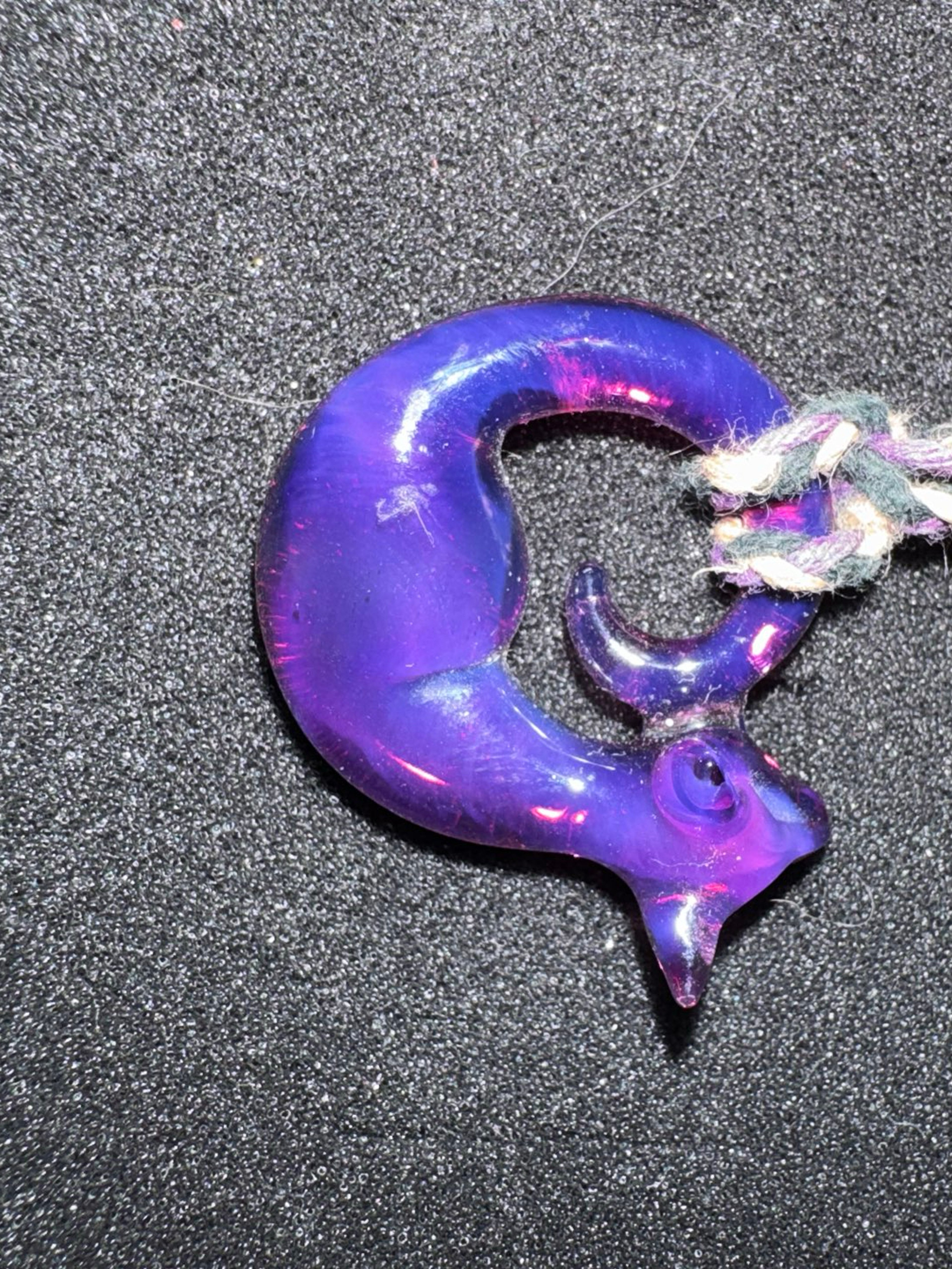 Preview pic of Spiller woods cat pendy