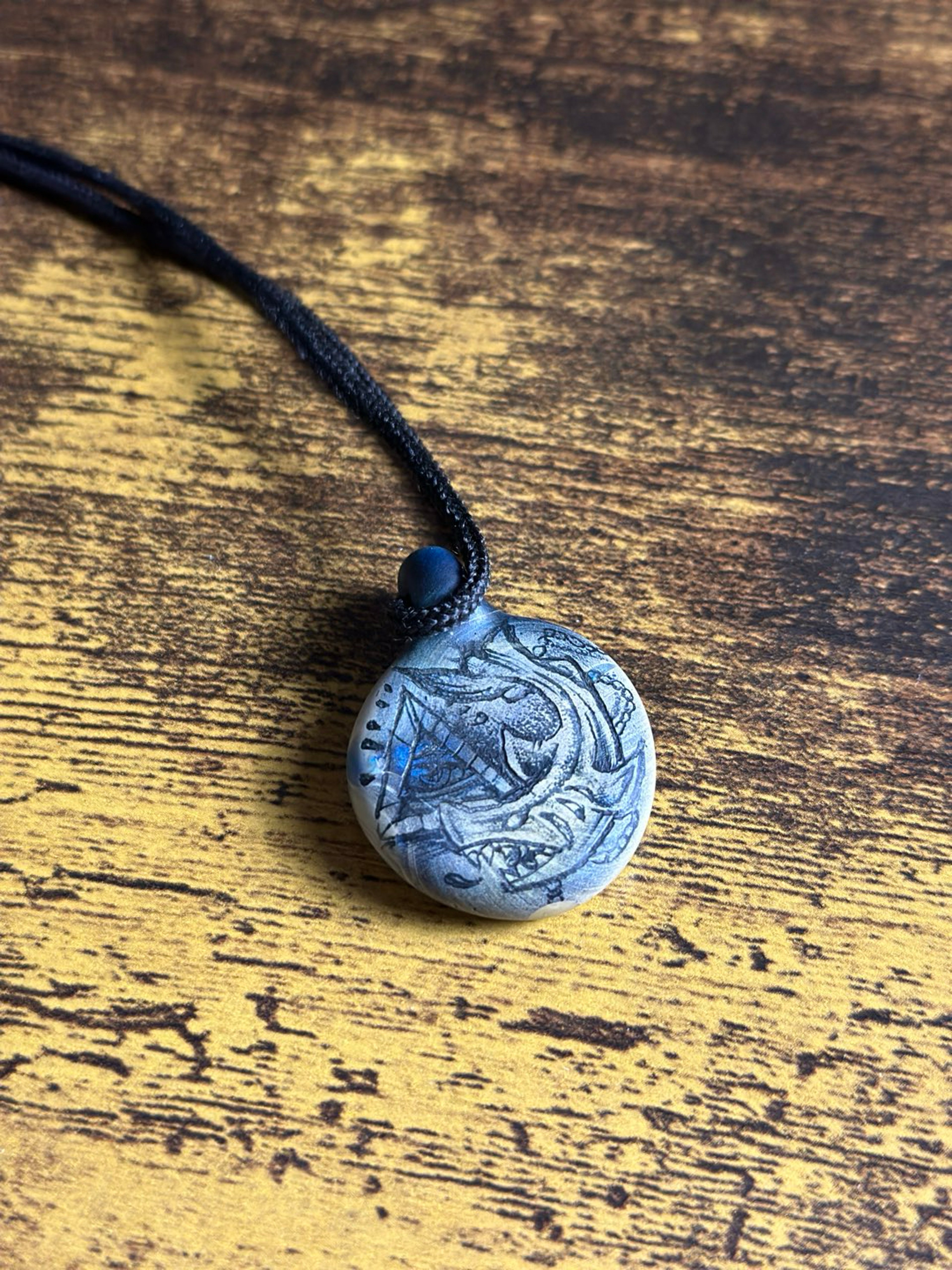 Preview pic of Trevy Metal Pendant