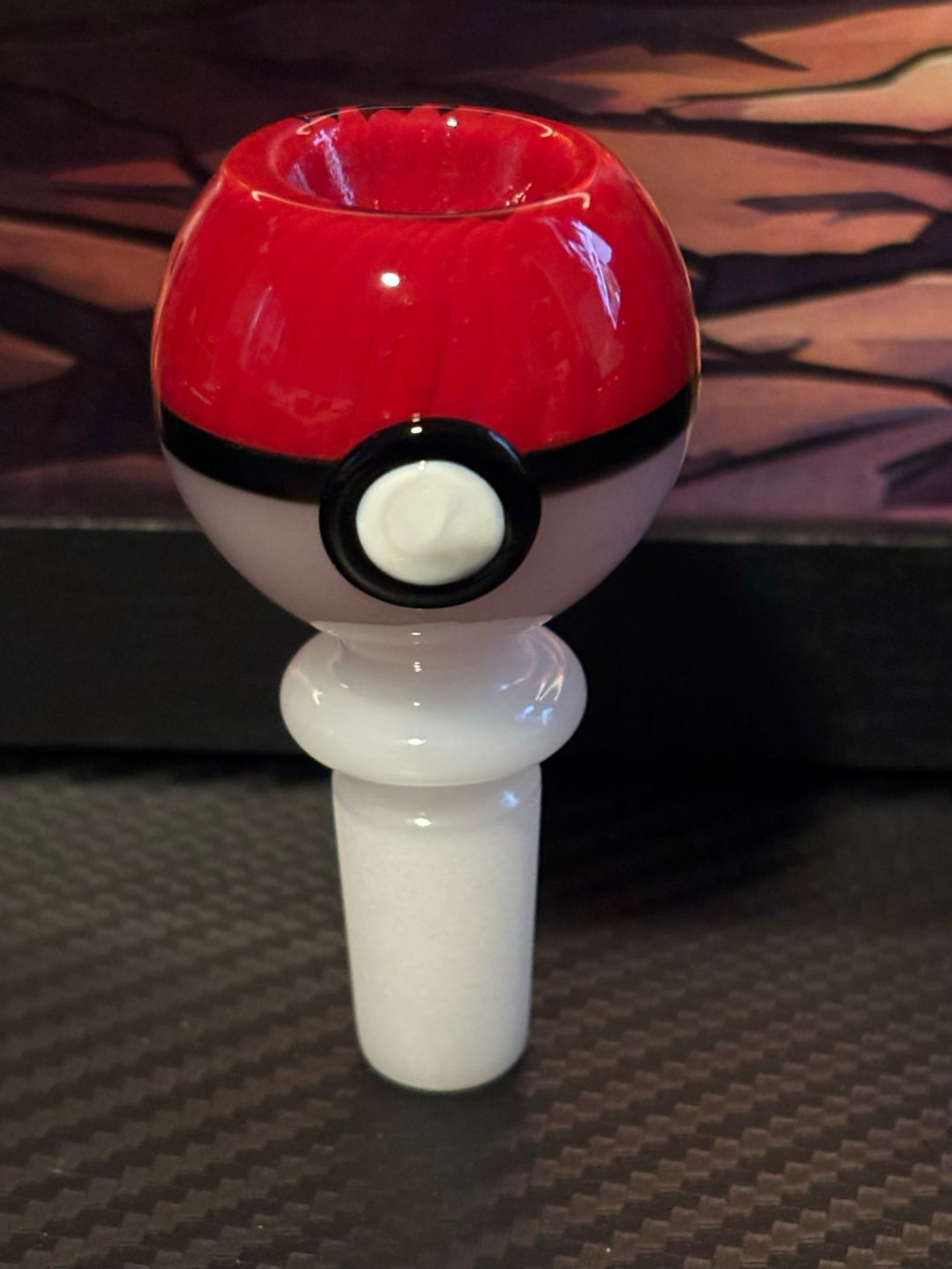 Preview pic of Pokeball
