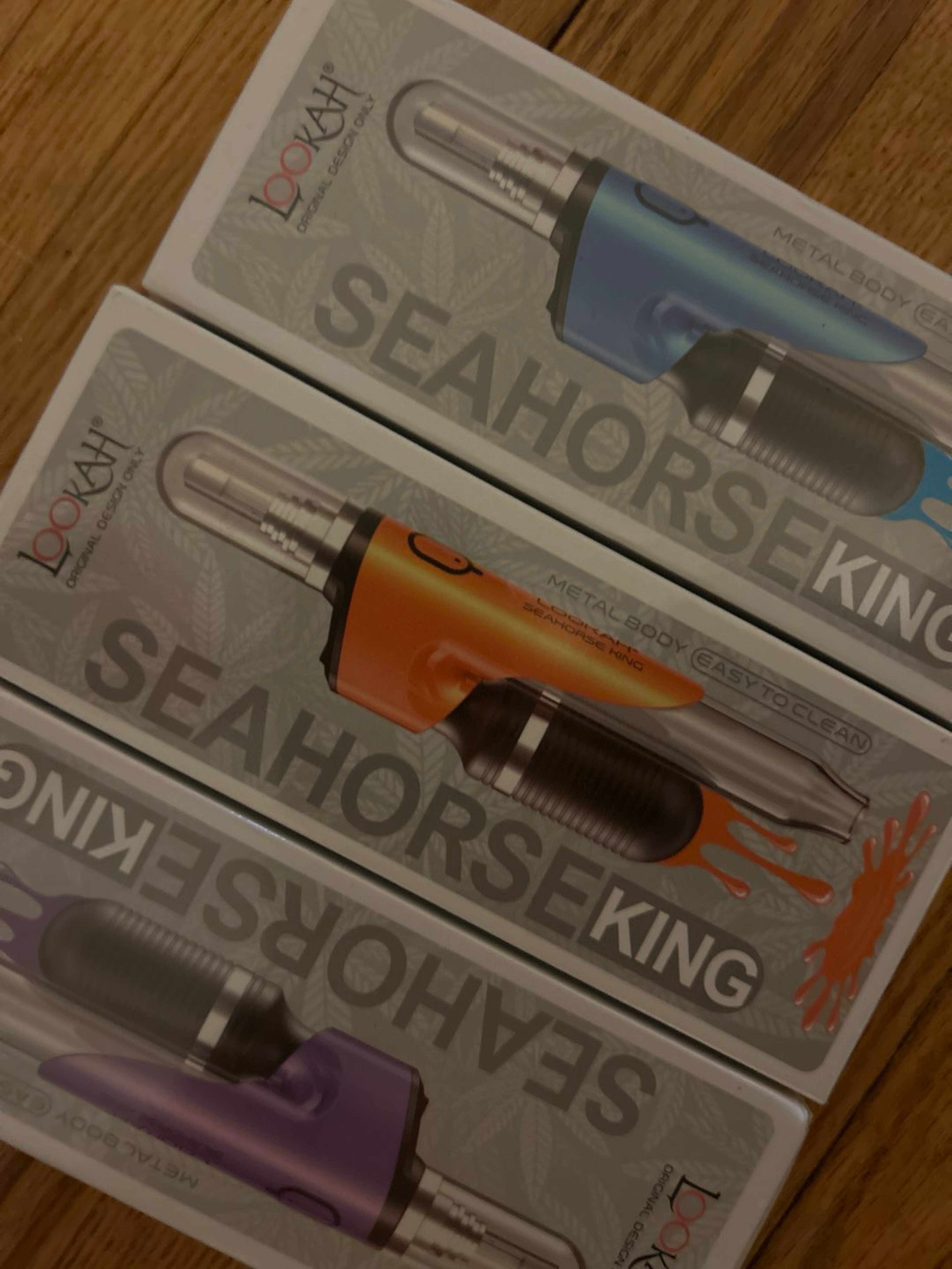 Preview pic of 3 pack Lookah seahorse kings brand new factory sealed