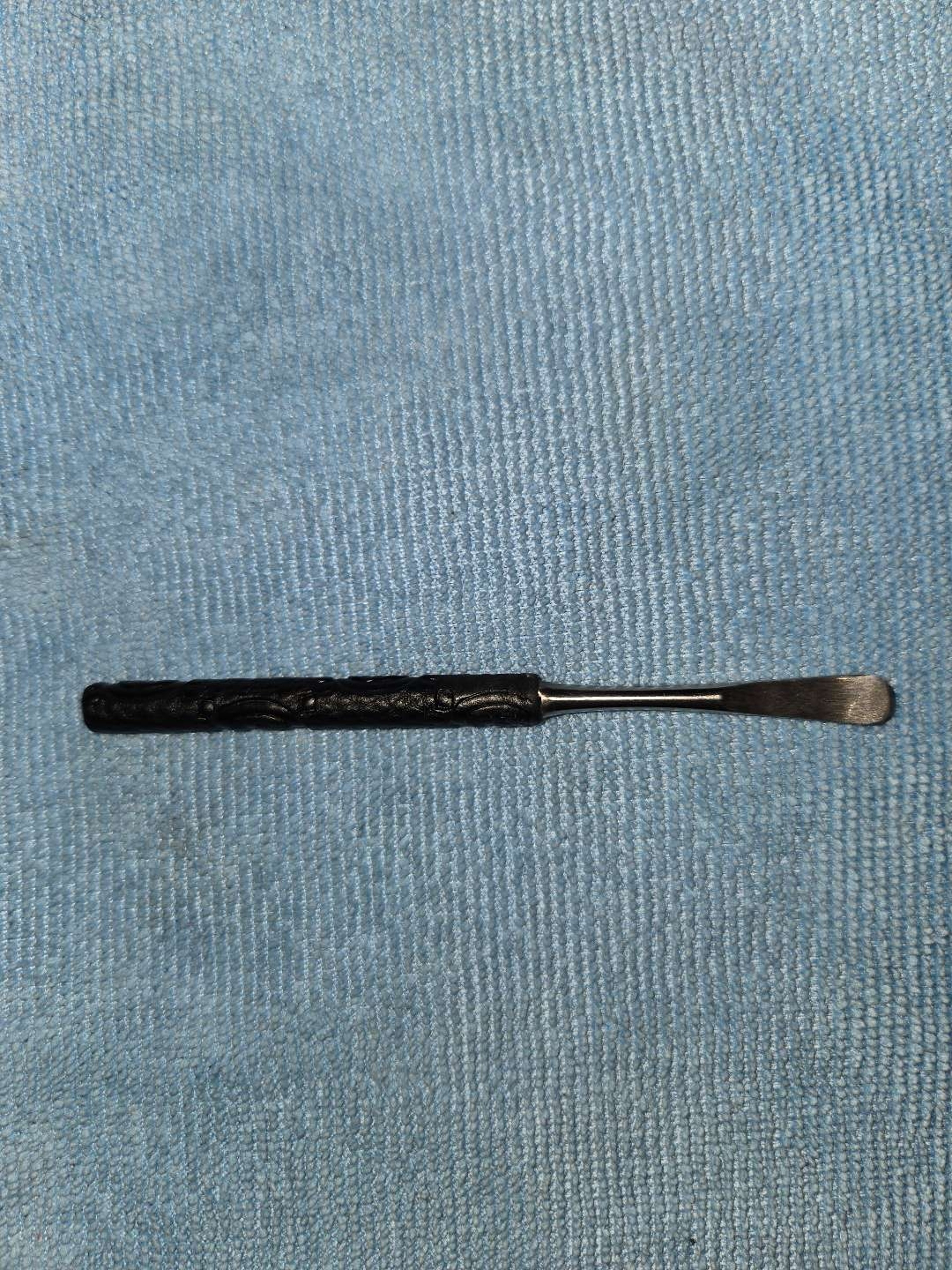 Preview pic of Gucci dabtool