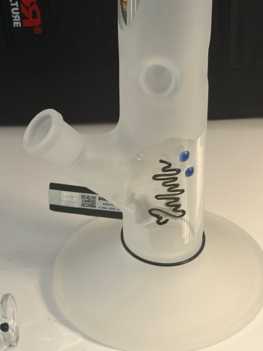 Preview pic of BLUE & Black Clear ROOR Glass Bong - Brand New