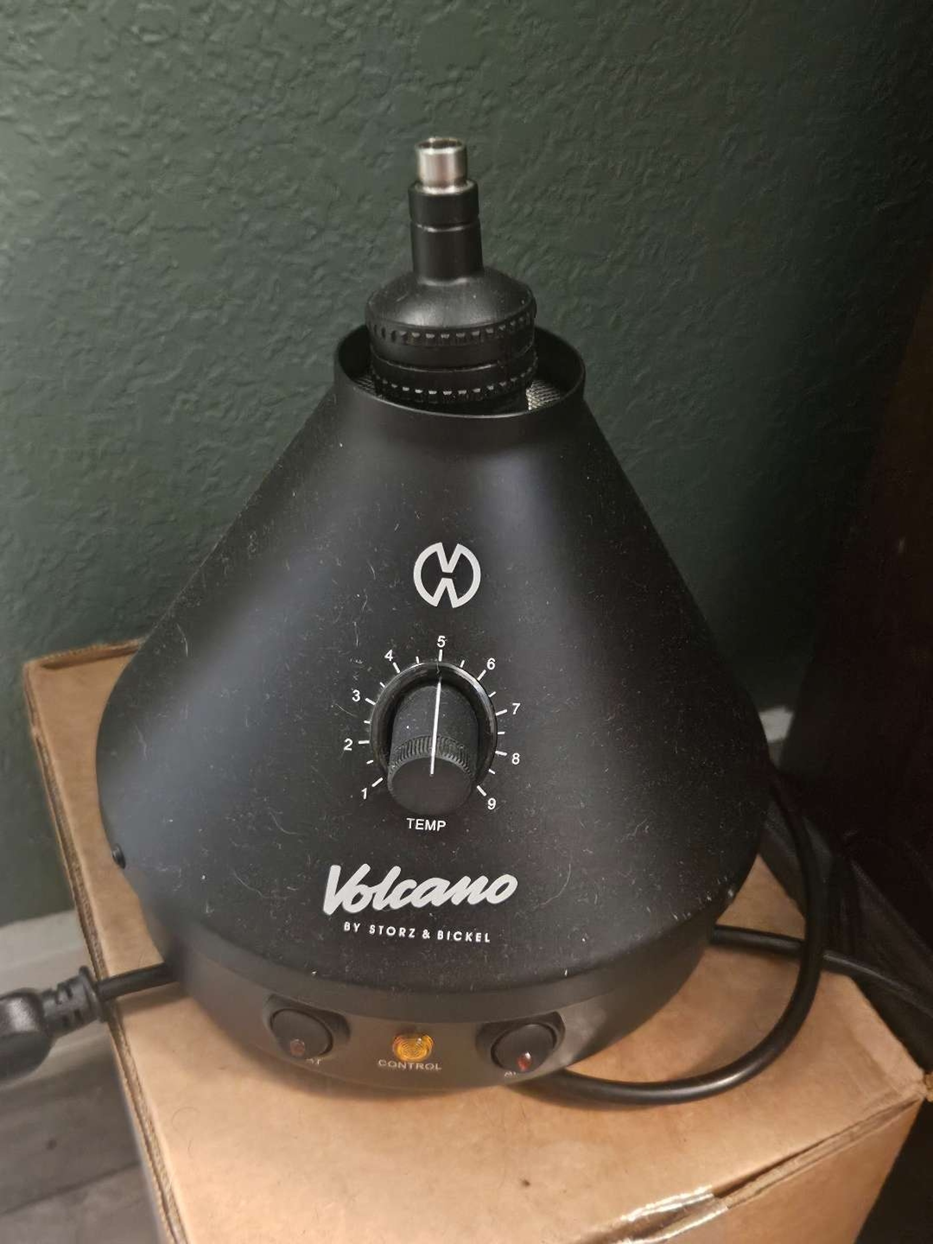 Preview pic of Very lightly used Volcano
