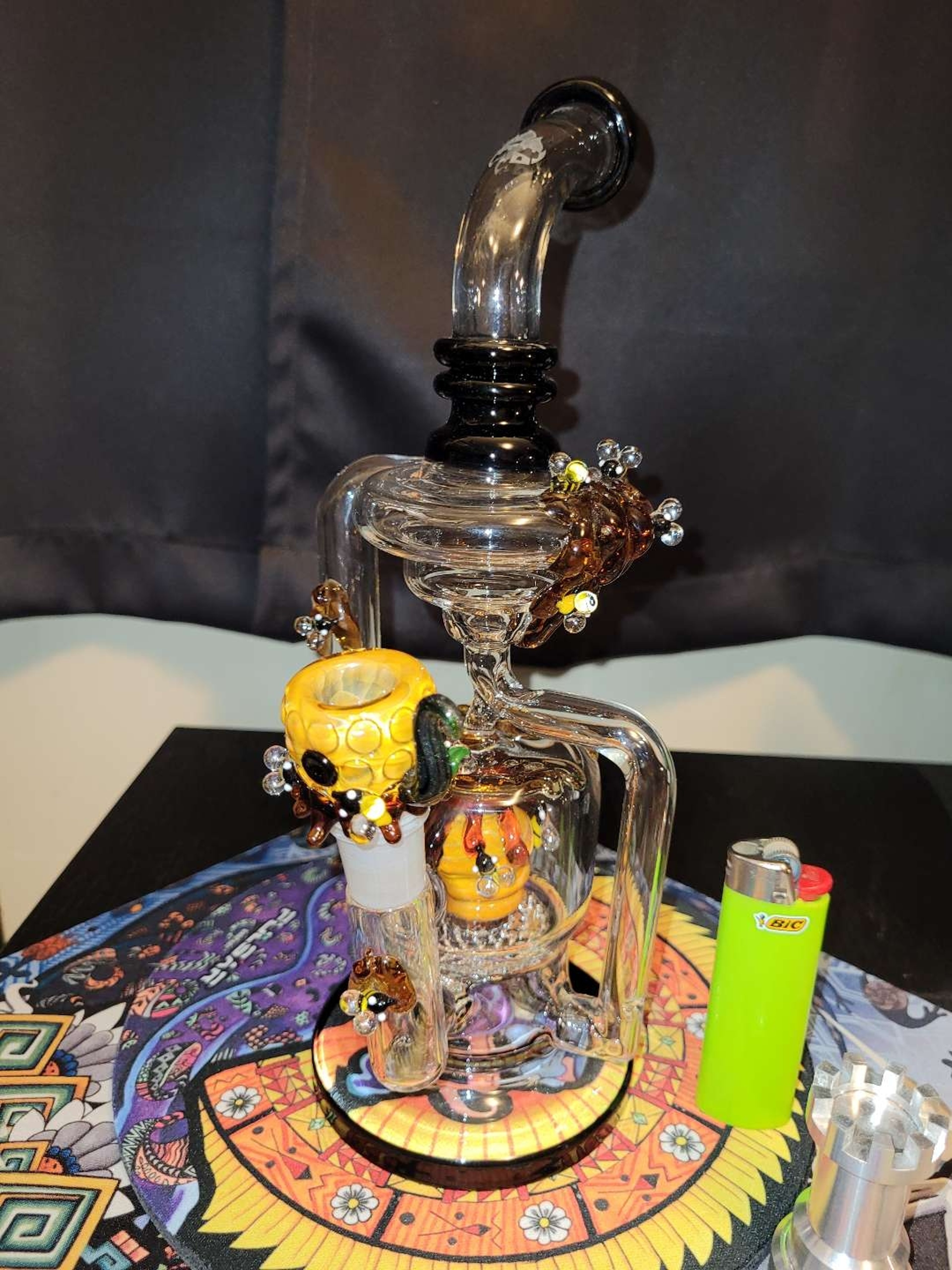 Preview pic of Empire Glassworks Large Beehive Recycler Bong 🐝