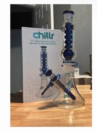 Preview pic of Pulsar Chillr 13” Freezable Glycerin Beaker Glass Bong
