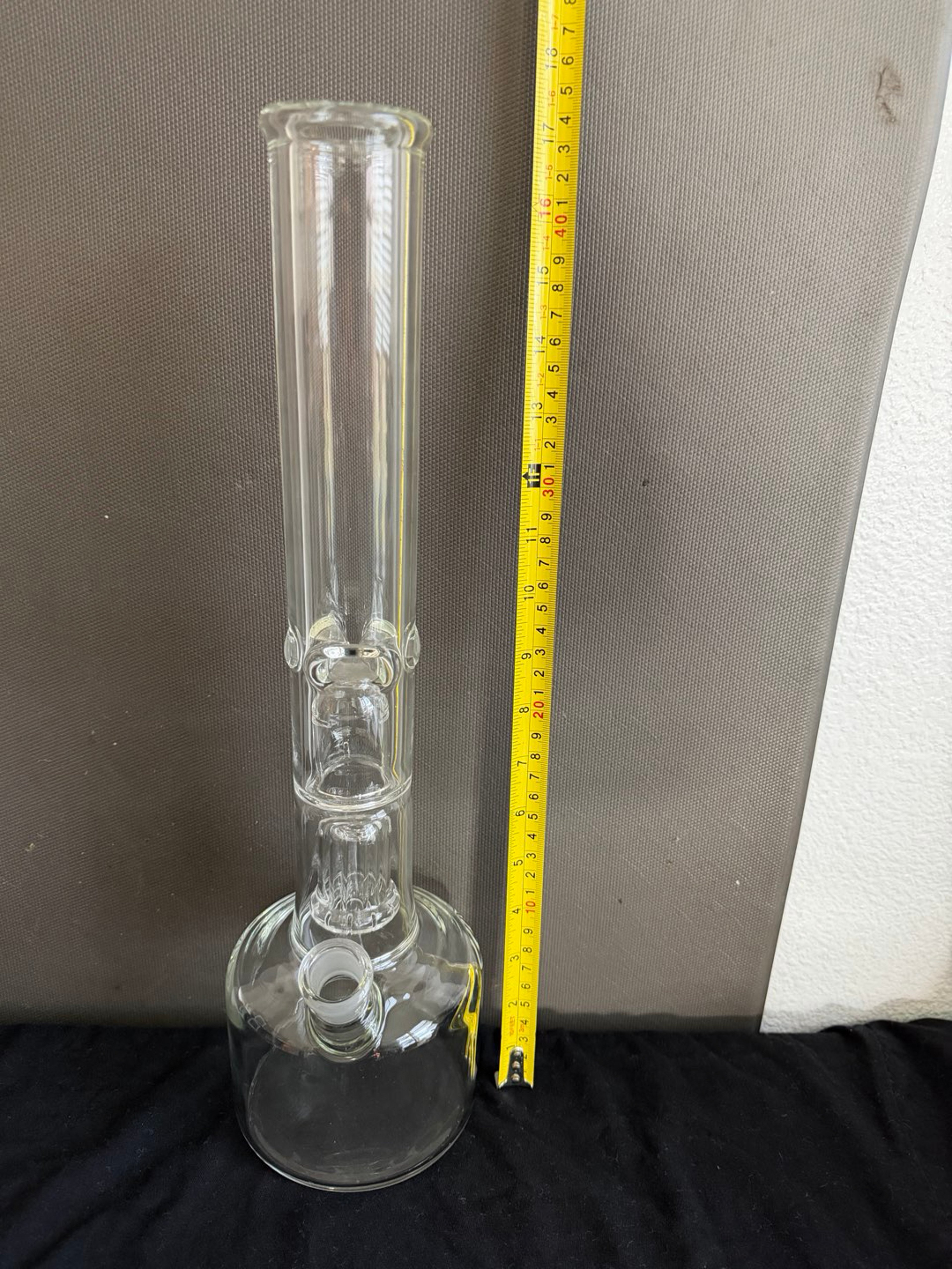 Preview pic of Brand New HiSi Scientific Glass – Large Clear Multi-Perc Piece – Never Used