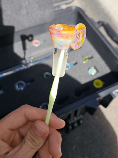 Preview pic of Nancyglasstx fumed 14mm