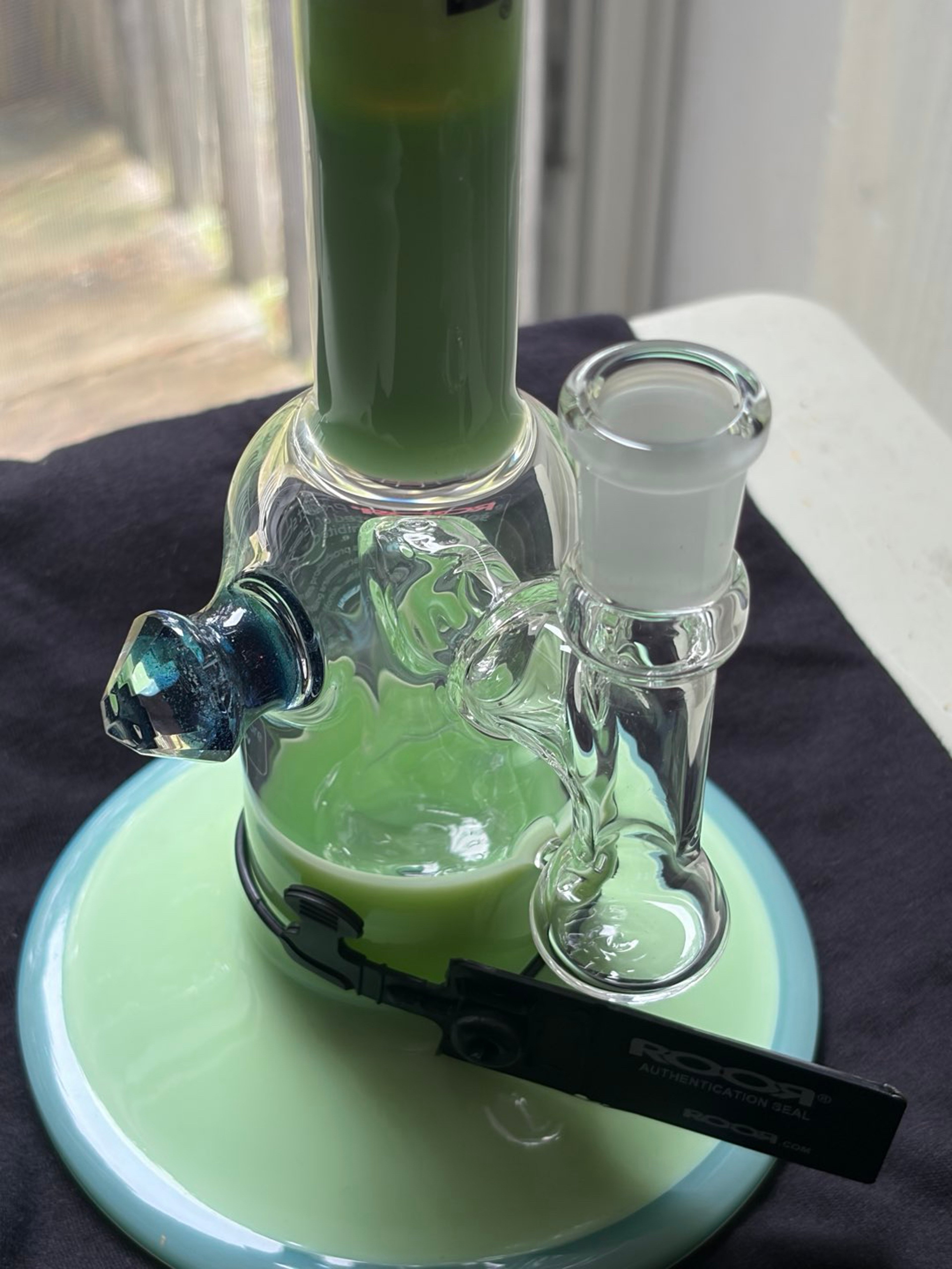 Preview pic of Milky and Mint RooR Tech