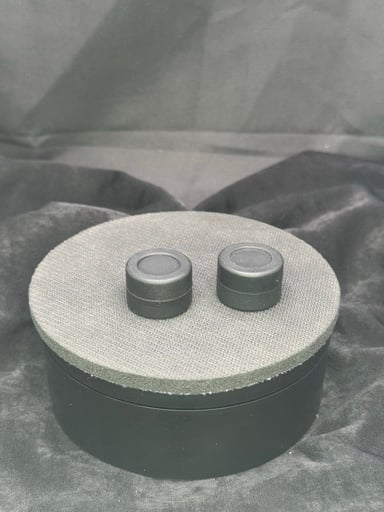 Preview pic of Black Silicone Jar