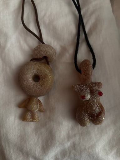 Preview pic of Mullerx  kgb and glass by Ariel x kgb
