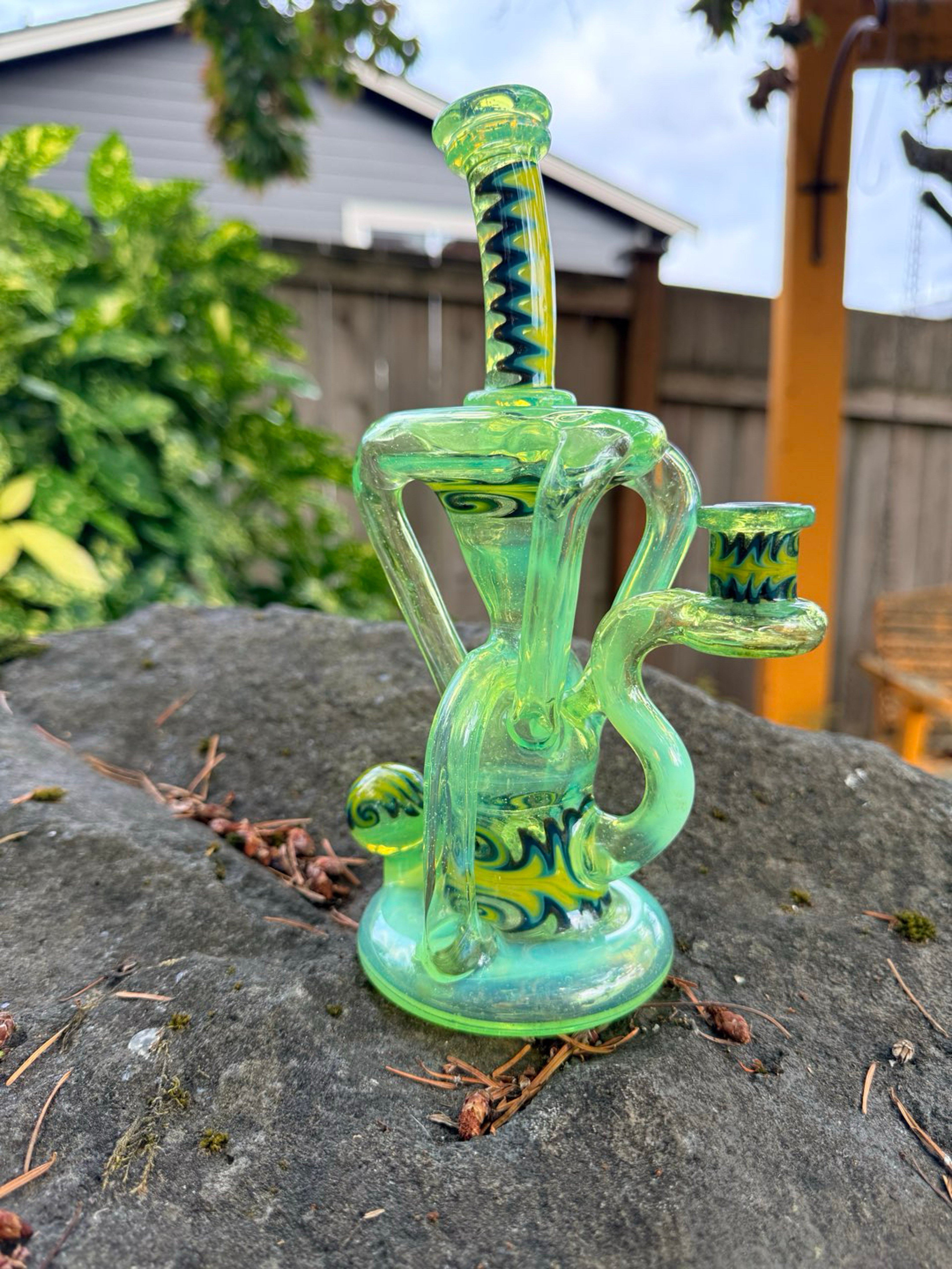 Preview pic of Logi Glass 2:1 Floater Recycler