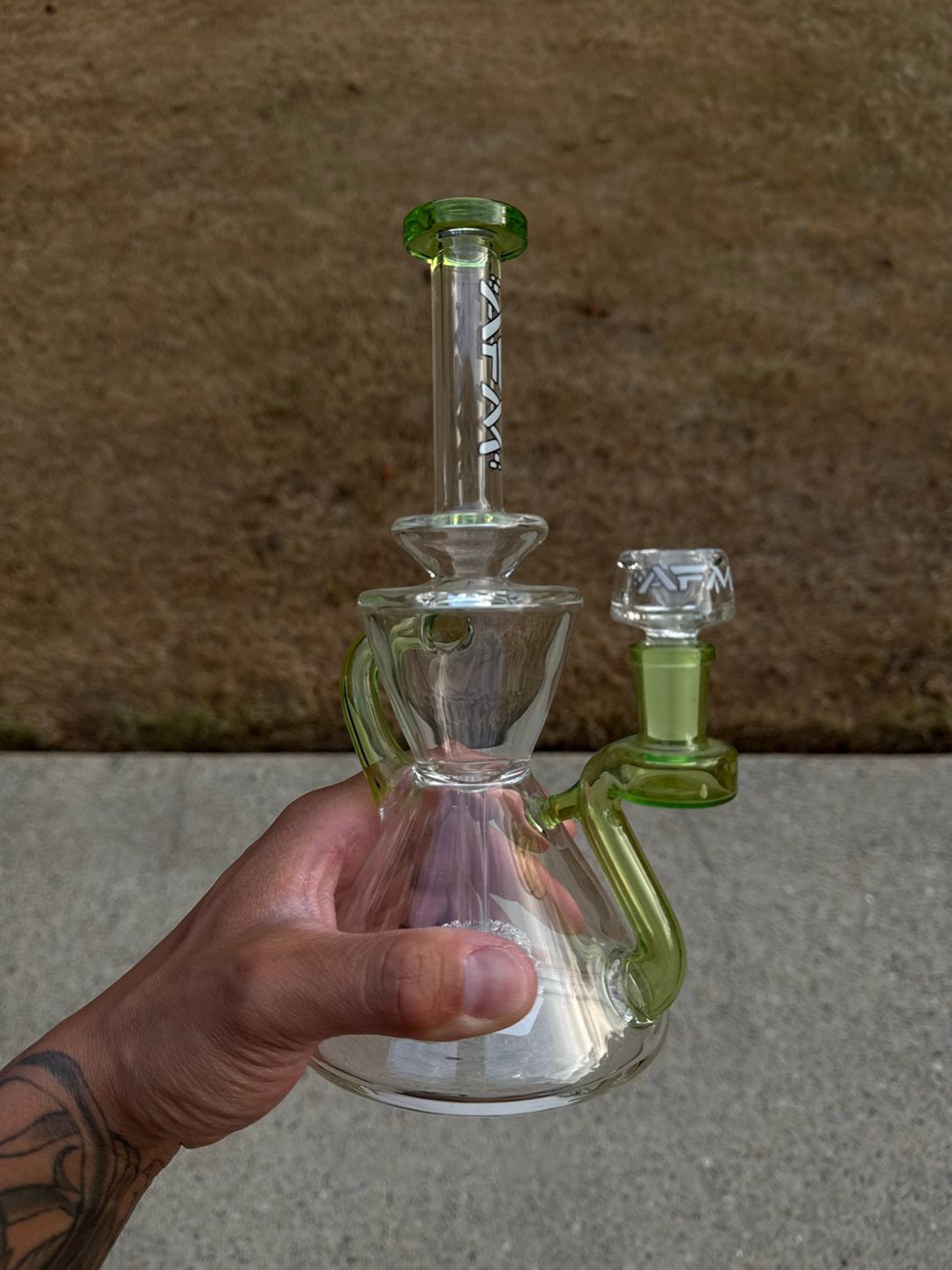Preview pic of AFM recycler bong