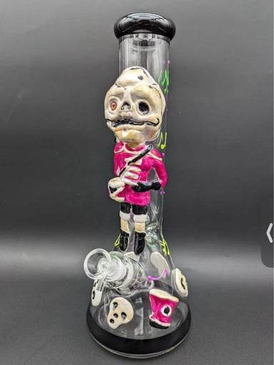 Preview pic of skeleton drummer