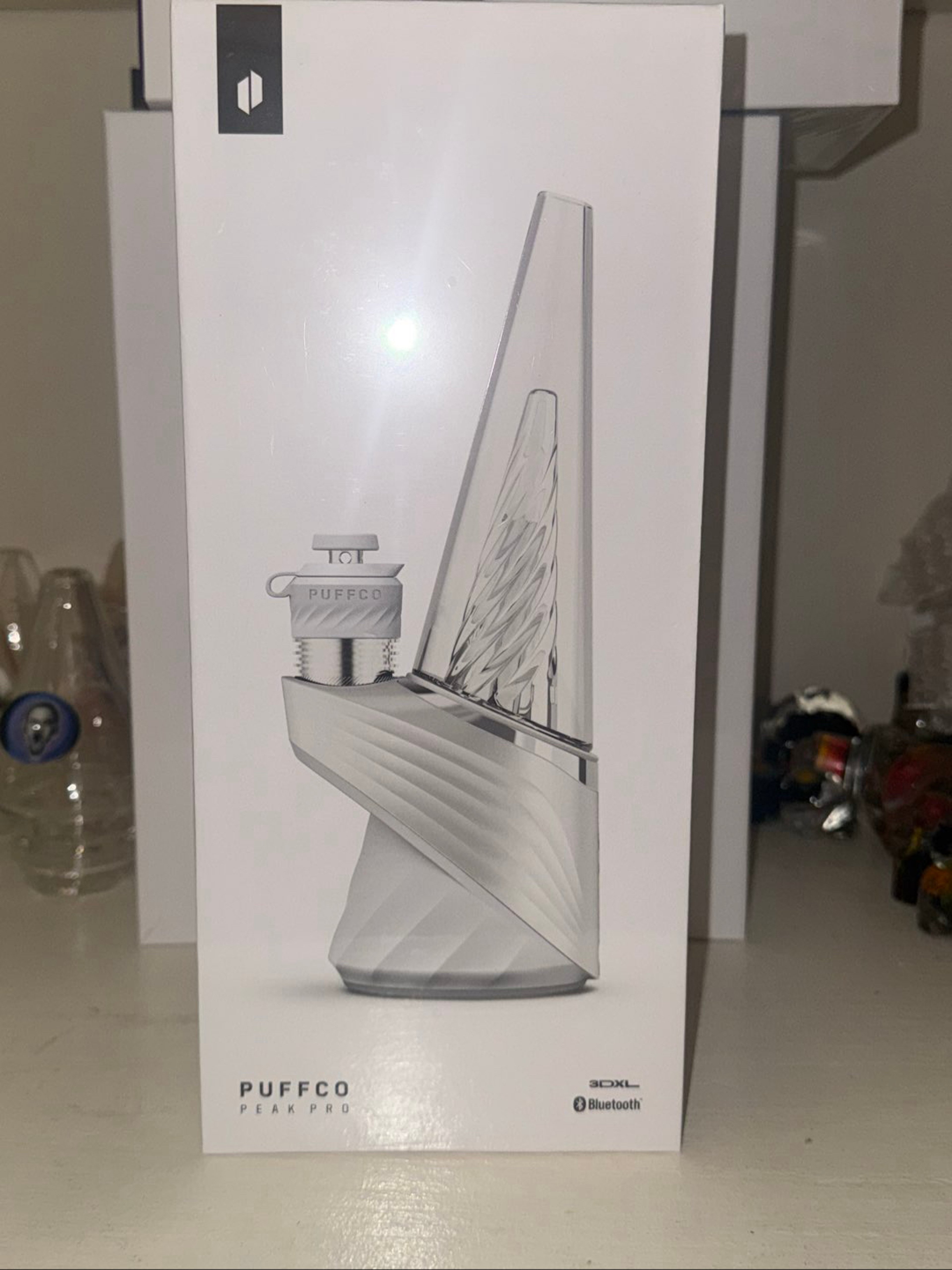 Preview pic of Puffco Peak Pro 3DXL Pearl