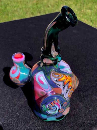 Preview pic of “Distorted Reality” banger hanger