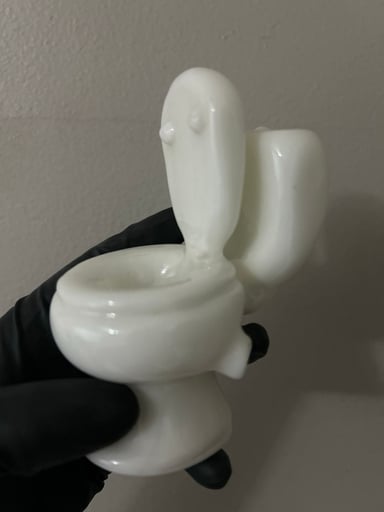 Preview pic of Nervglass toilet Sherlock pipe ‼️
