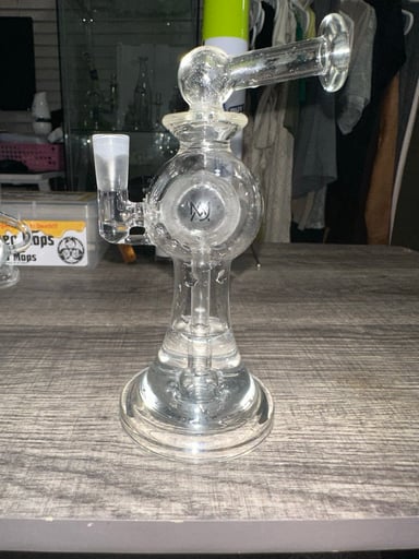 Preview pic of Mj arsenal Chess piece dab rig