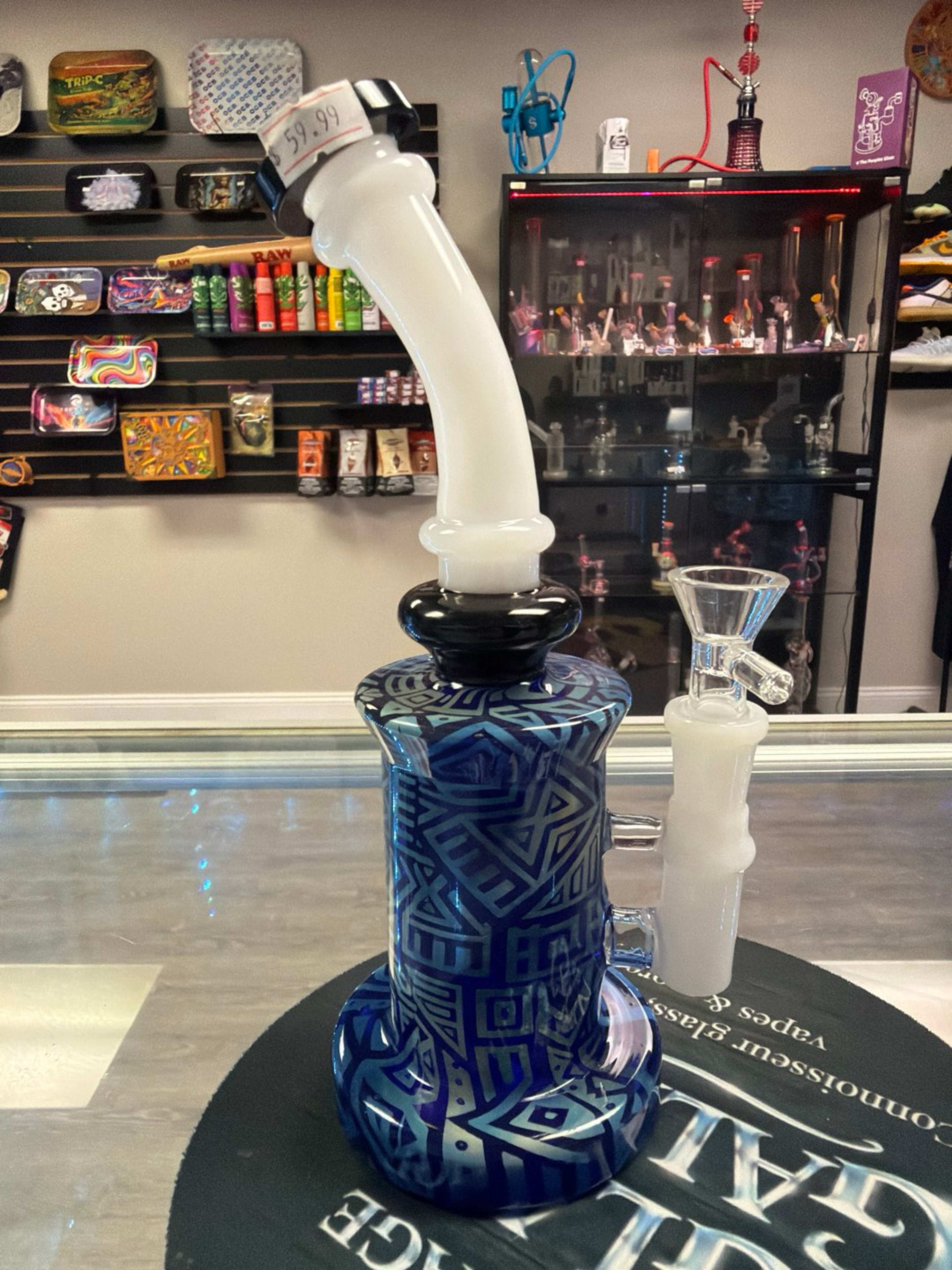9.5" Etched Hollowfoot Water Pipe image 0