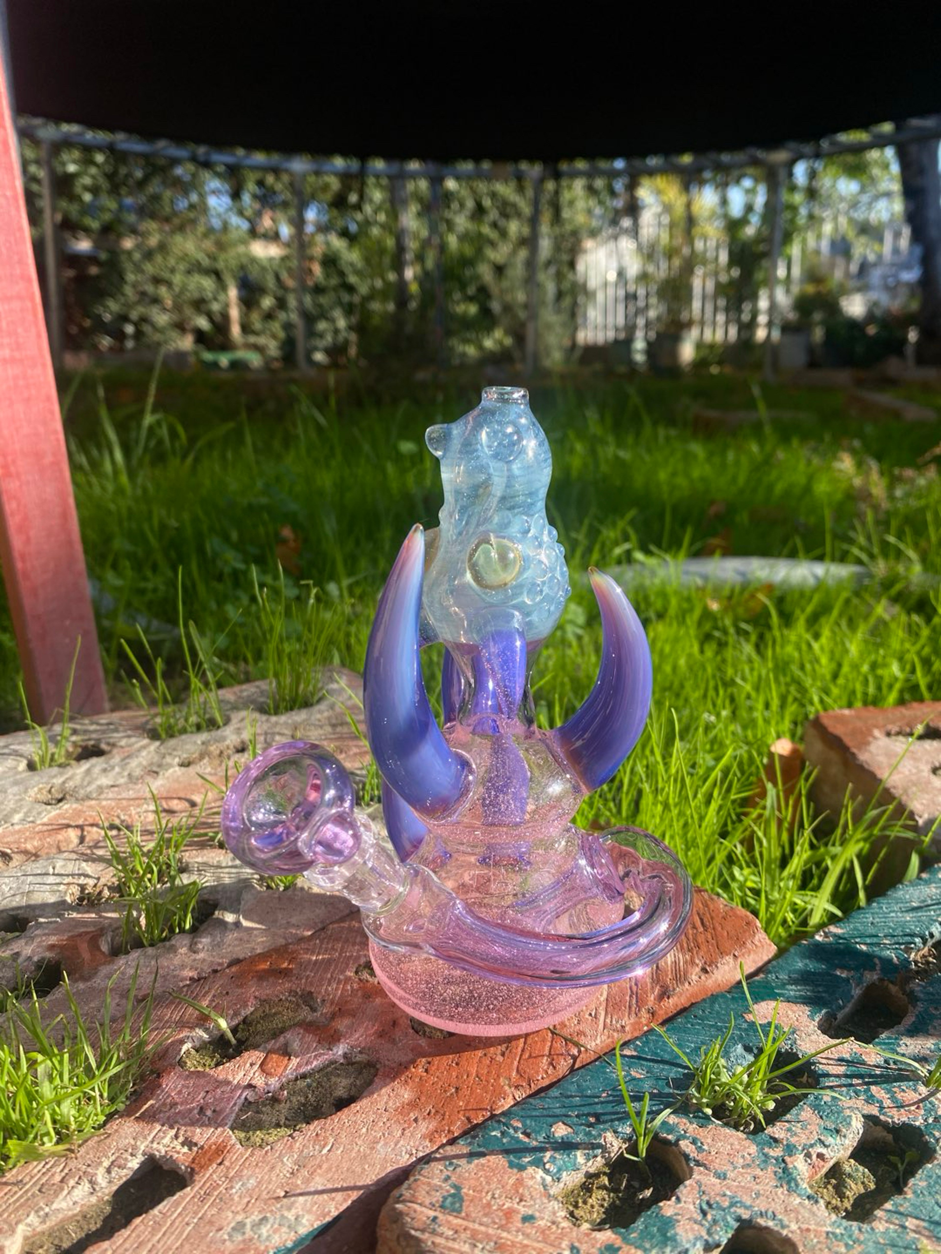 Preview pic of His and hers Dragon rig/bong *check other post*