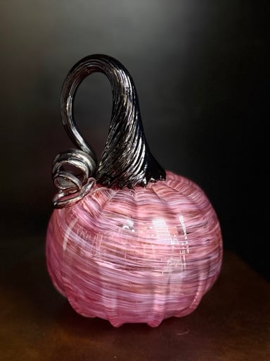 Preview pic of Soft glass pumpkin