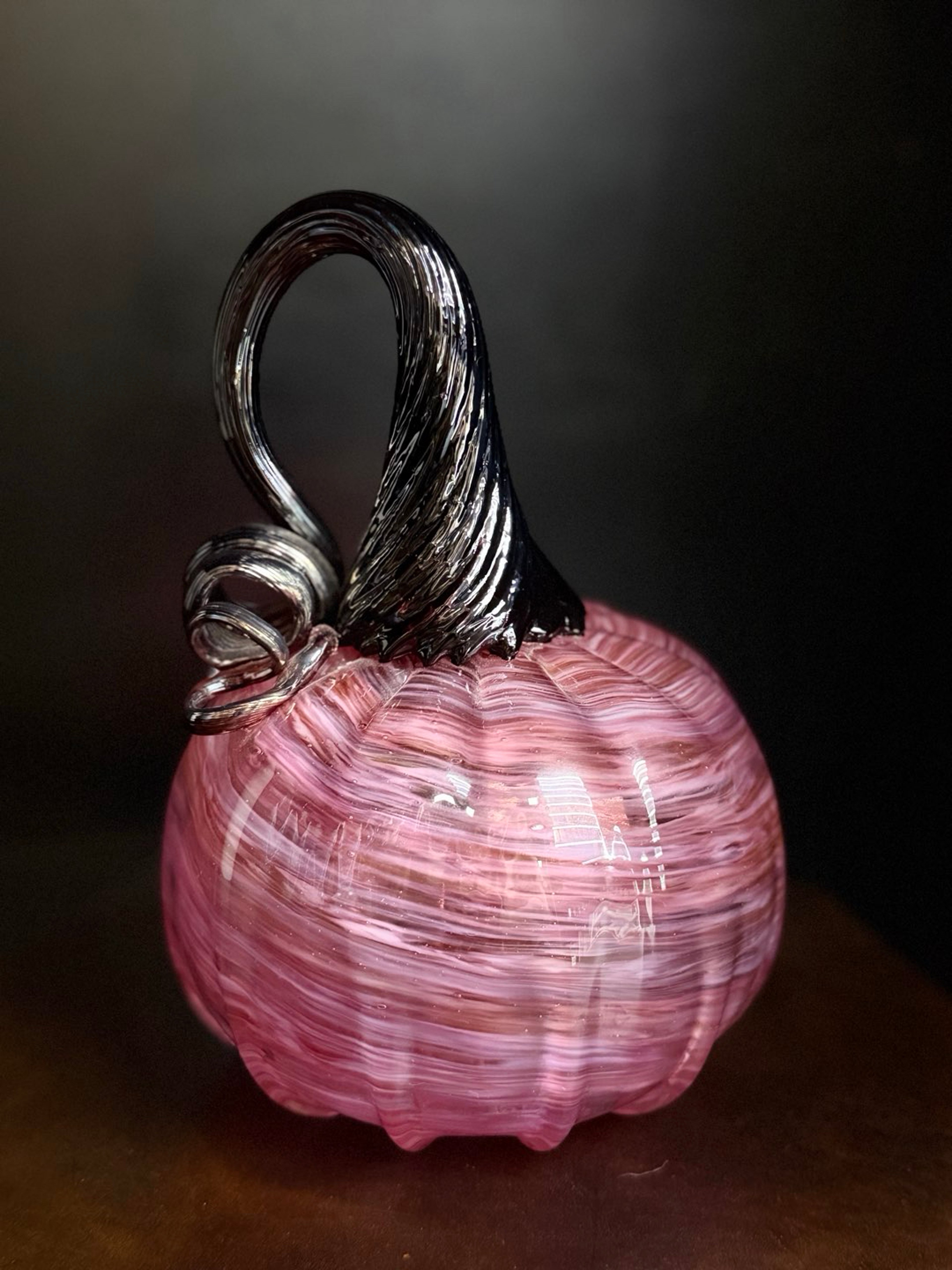 Preview pic of Soft glass pumpkin