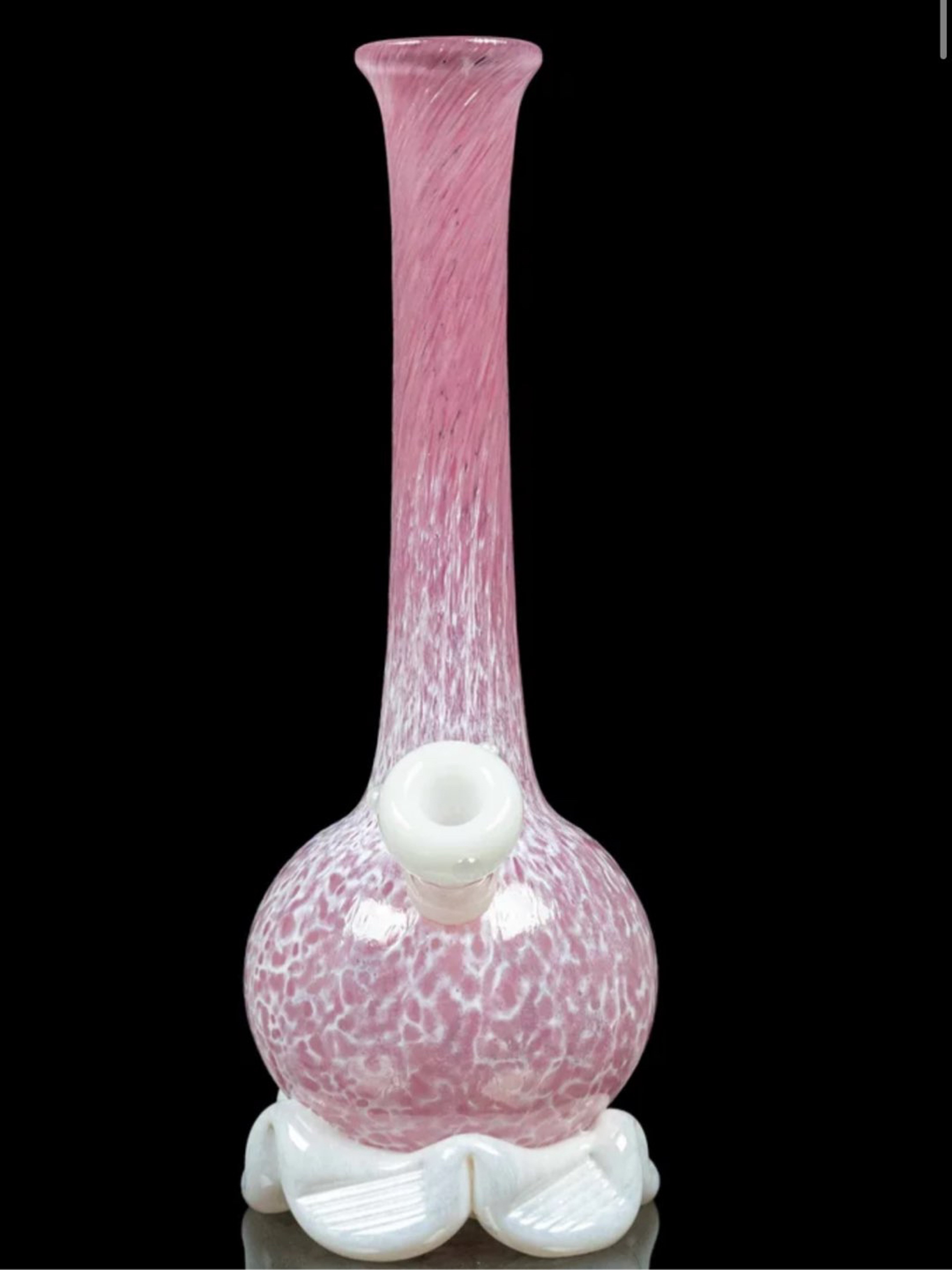 Preview pic of Noble Glass Bong
