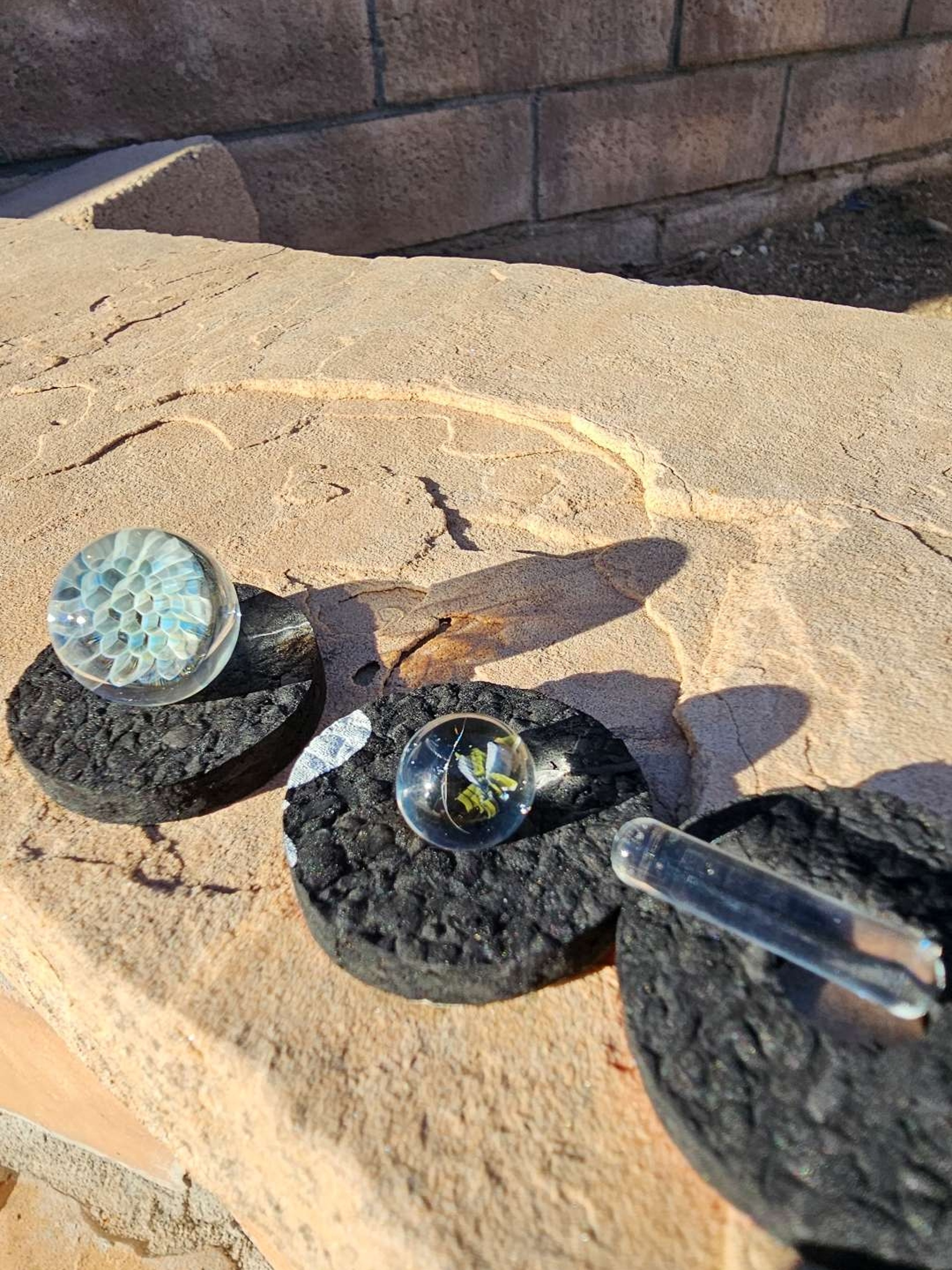 Sliver honeycomb and bee millie terp set low reserve $20 image 0