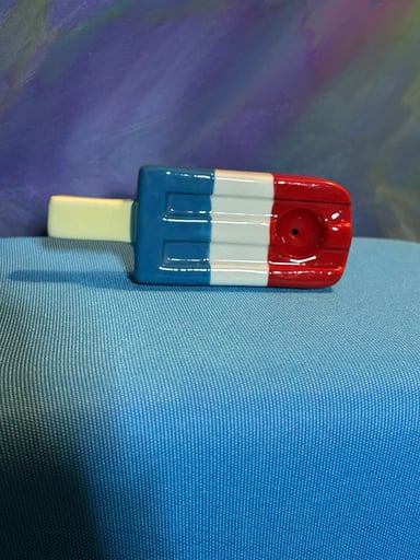 Preview pic of Popsicle hand pipe
