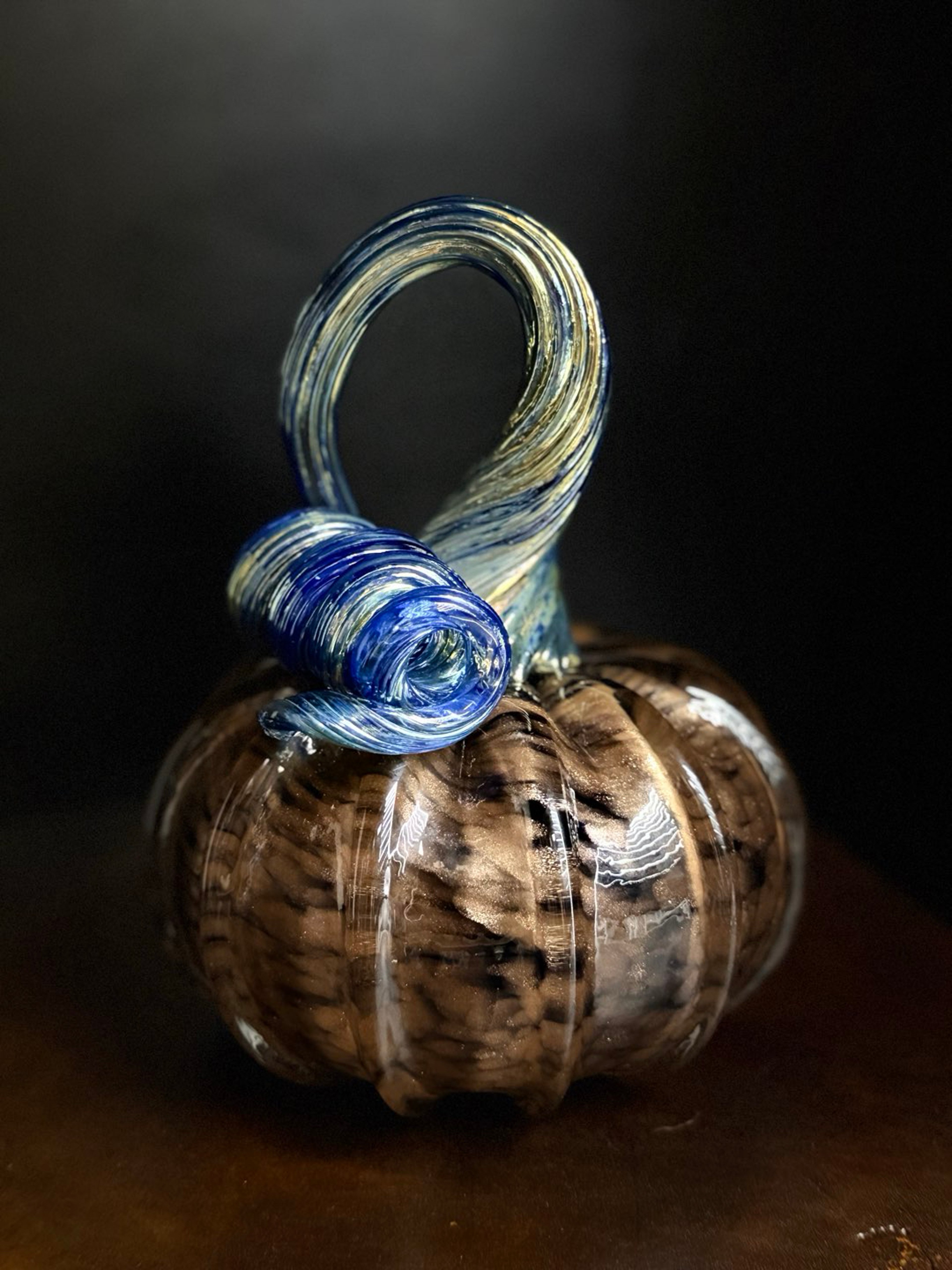 Preview pic of Soft glass pumpkin