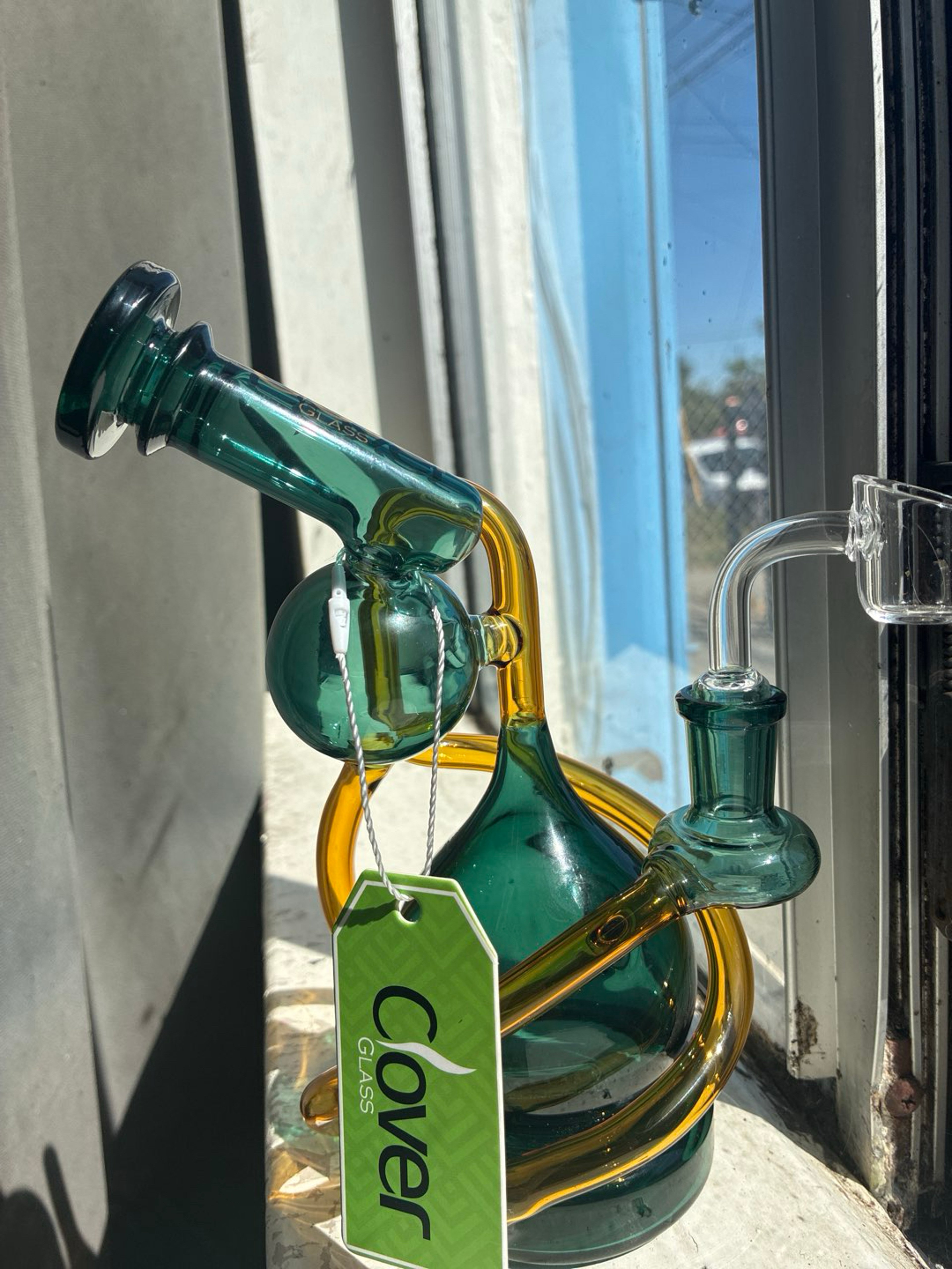 Clover Glass Water Pipe – Brand New/Never Used image 0