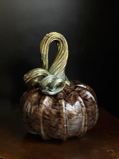 Preview pic of Soft glass pumpkin
