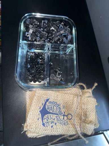 Preview pic of Moodmat Wall Anchors 120count