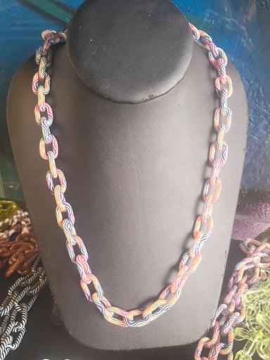 Preview pic of Wigwag mini link necklace