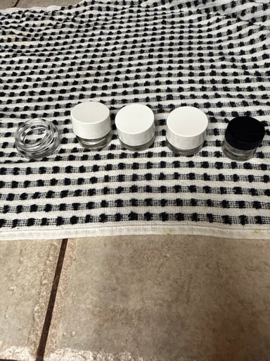 Preview pic of 4 used cleaned hash Jars