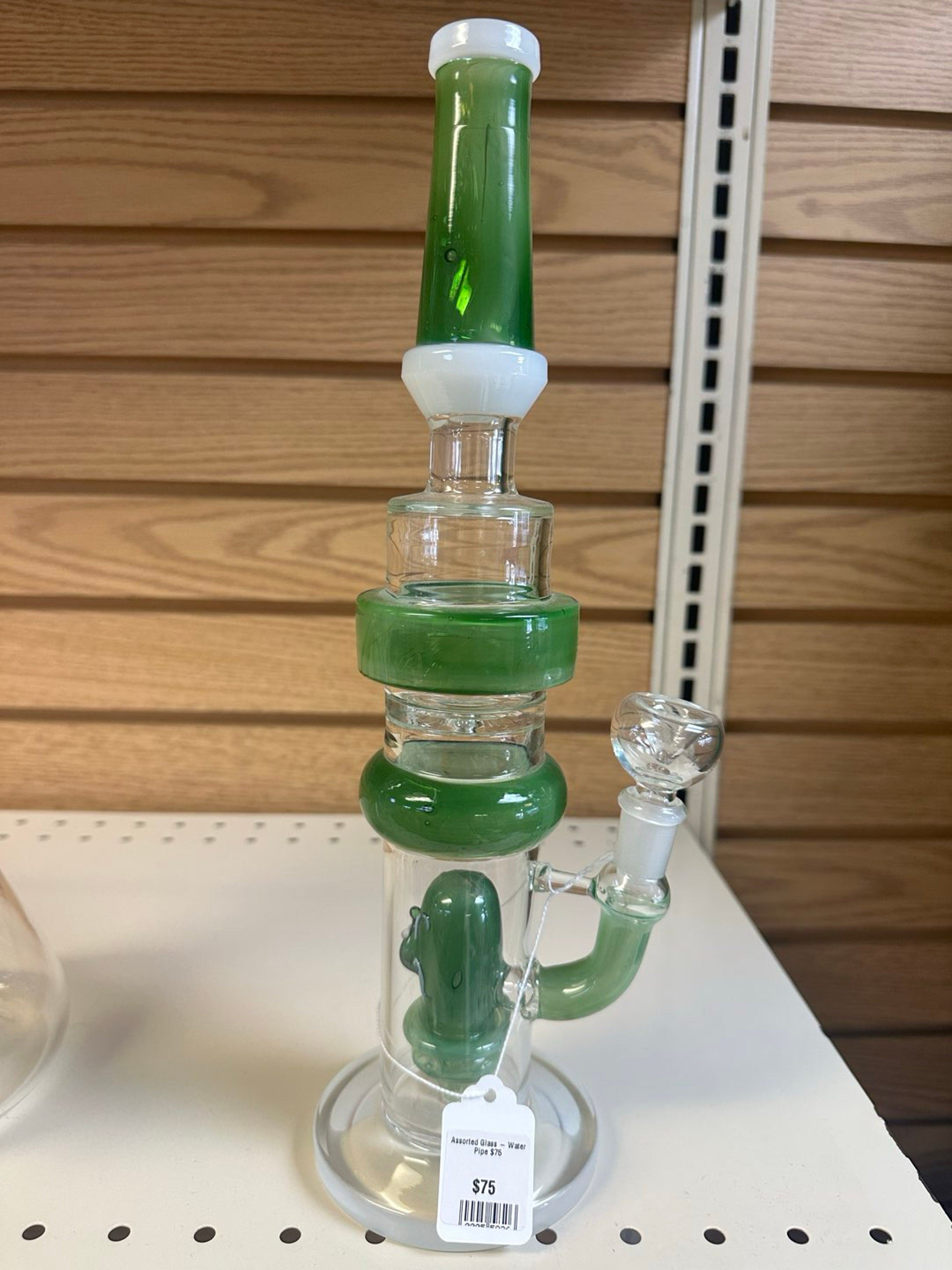 Preview pic of Green bong