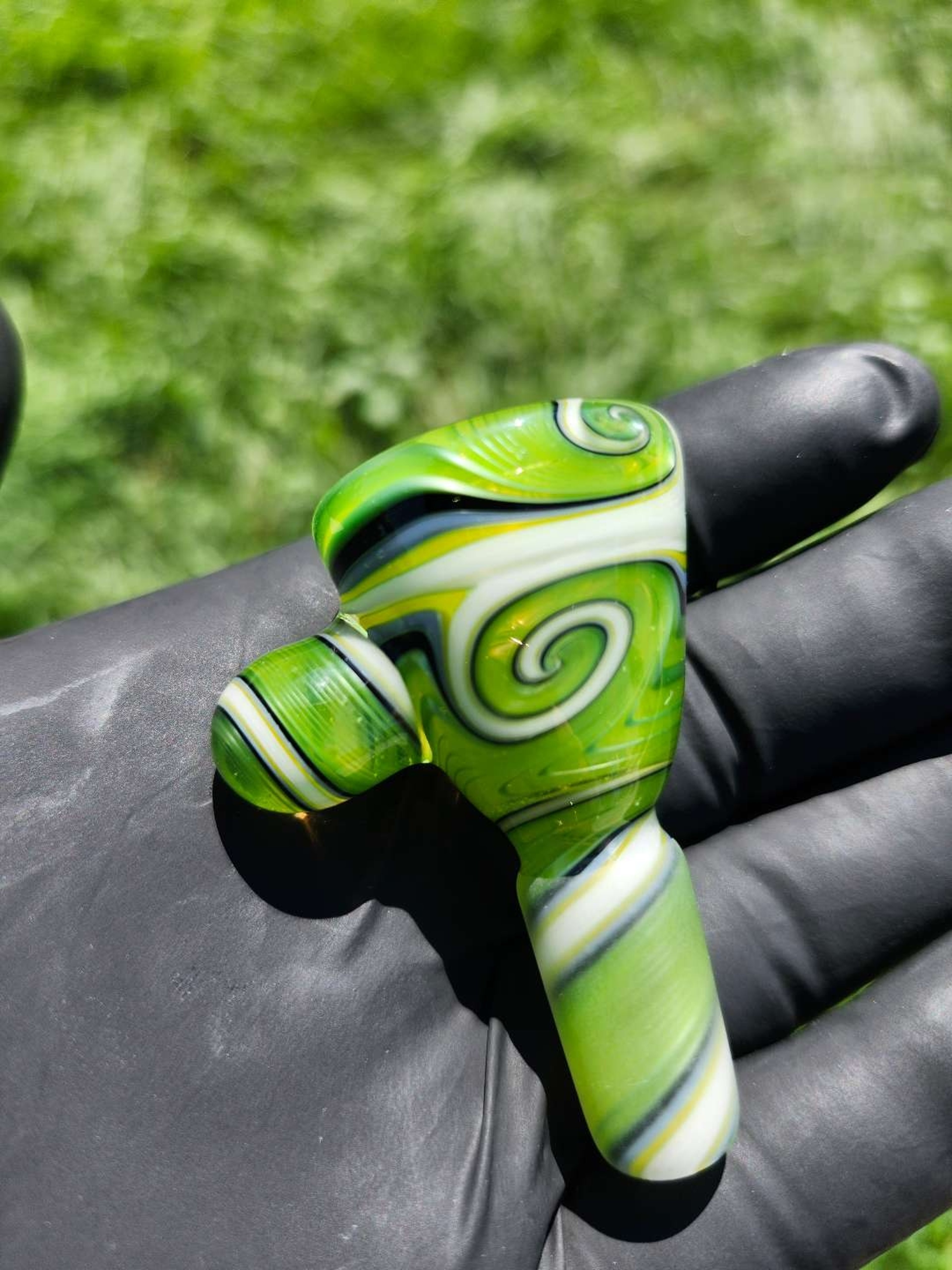 Preview pic of SLOB GLASS FULLY WORKED 14MM.SLIDE