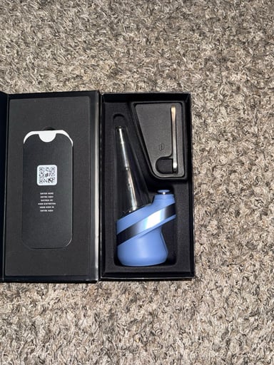Preview pic of PUFFCO PEEK
