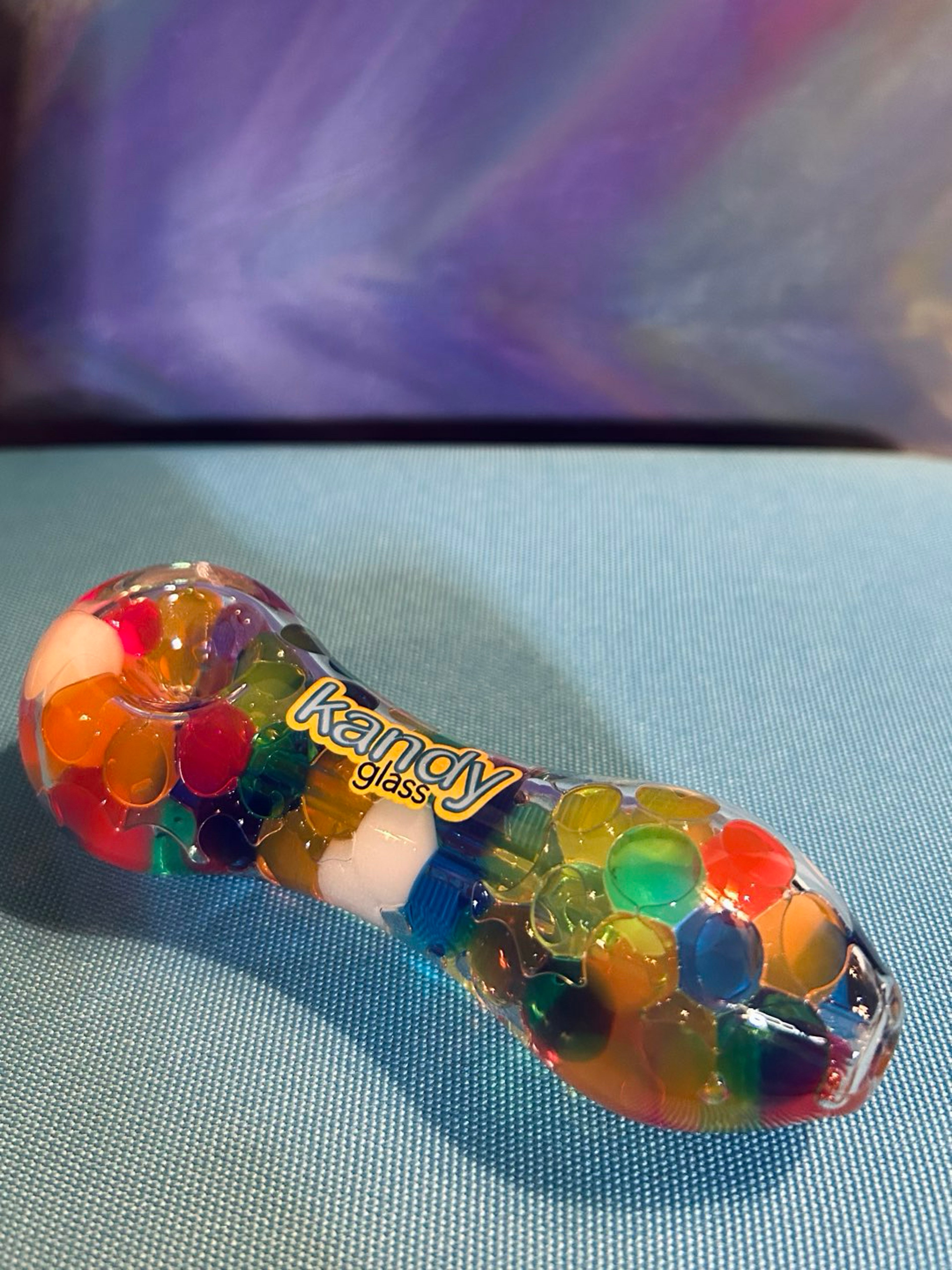 Preview pic of Kandy Glass freezable glycerin hand pipe