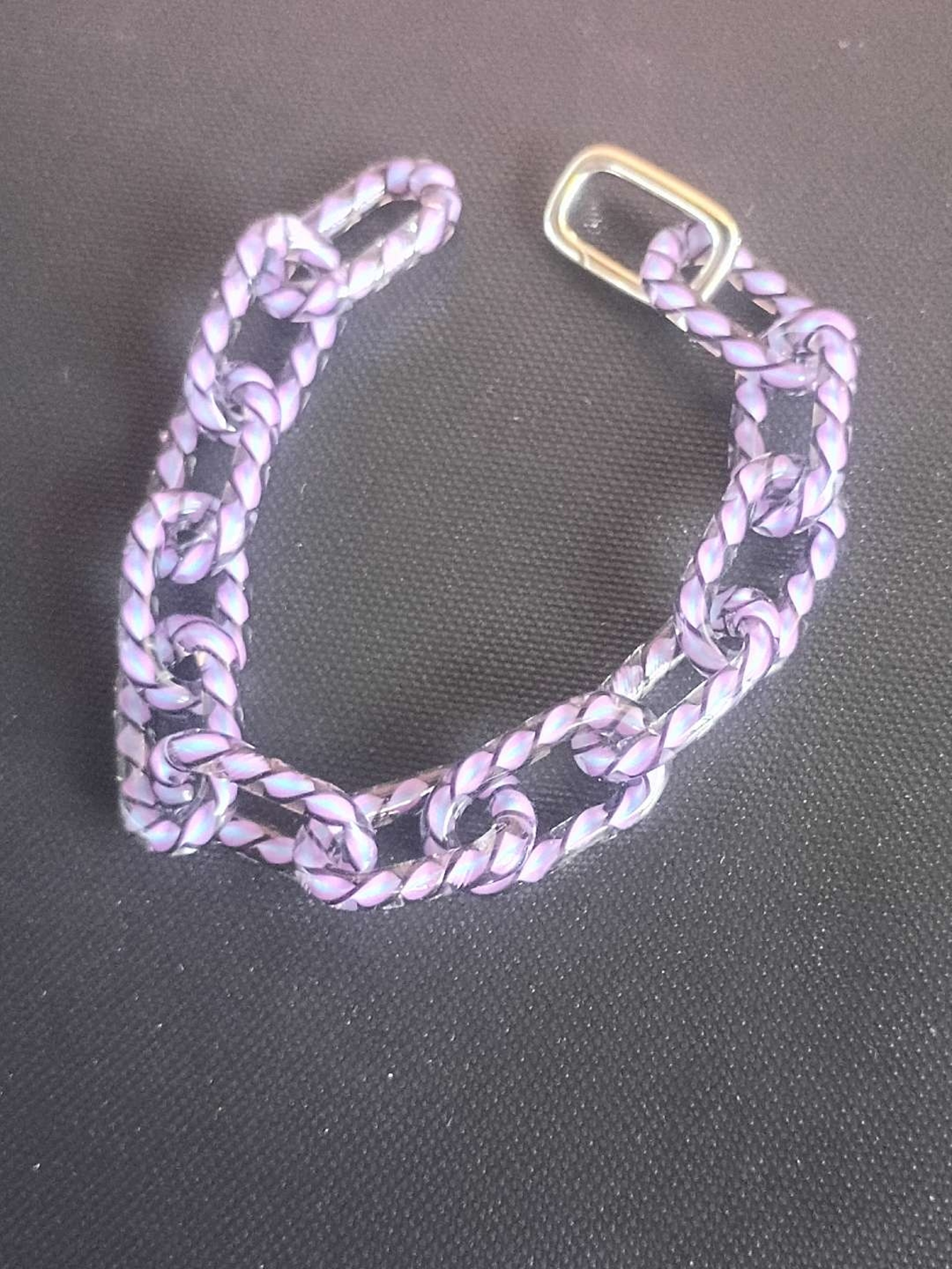 Preview pic of Purple ribbon bracelet