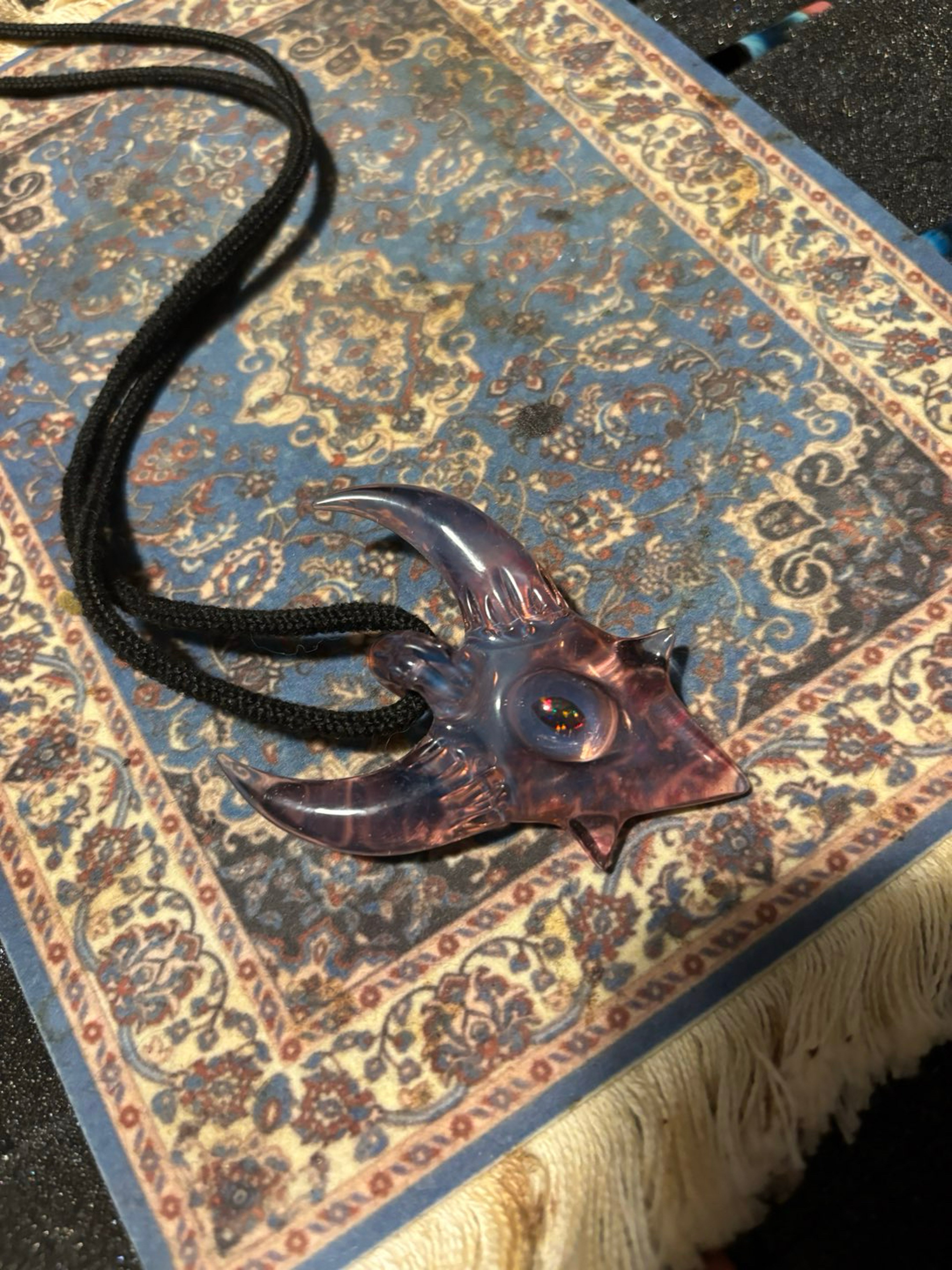 Potion Hemlock Steer pendy image 0