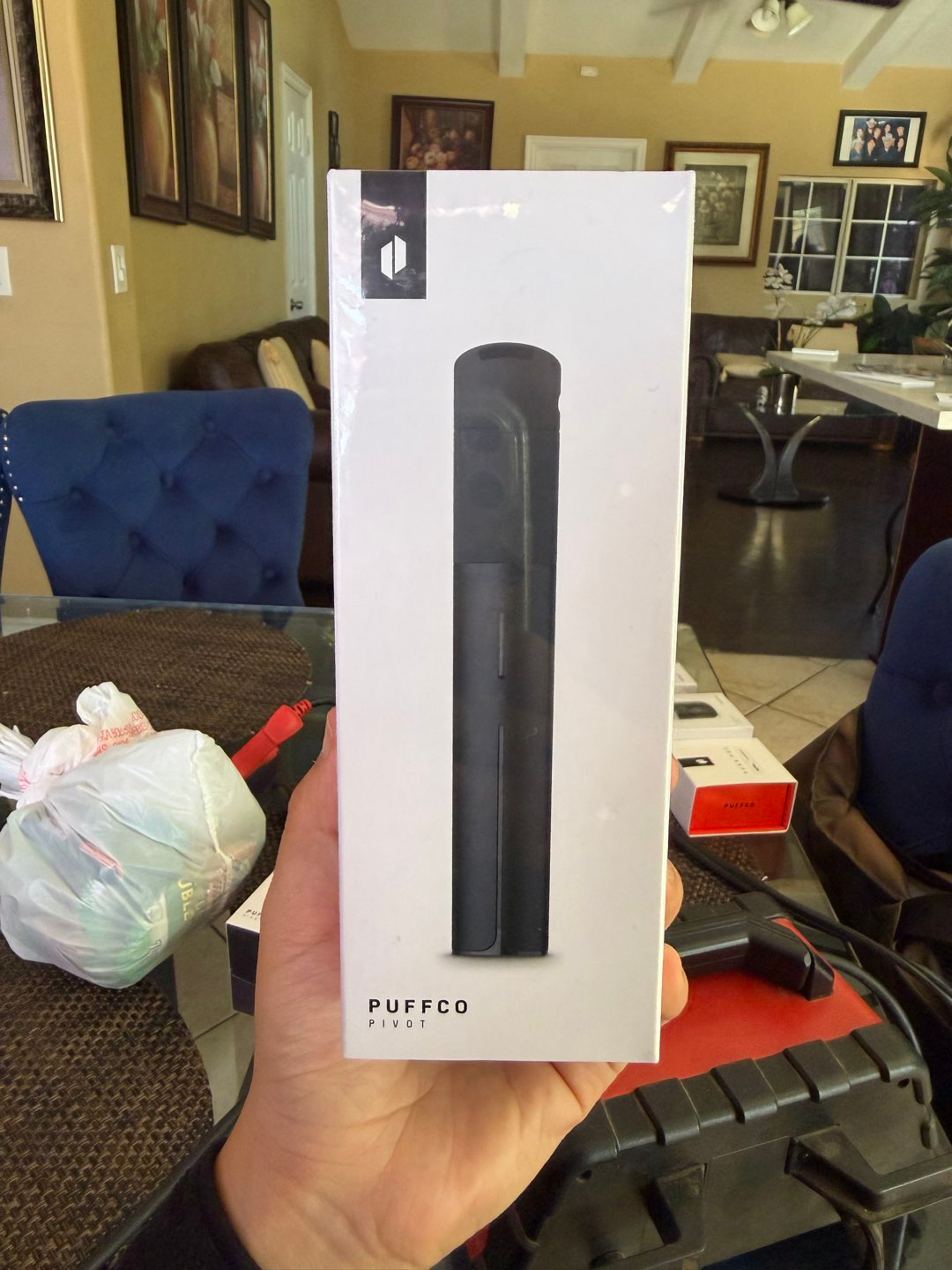 Puffco Pivot image 0