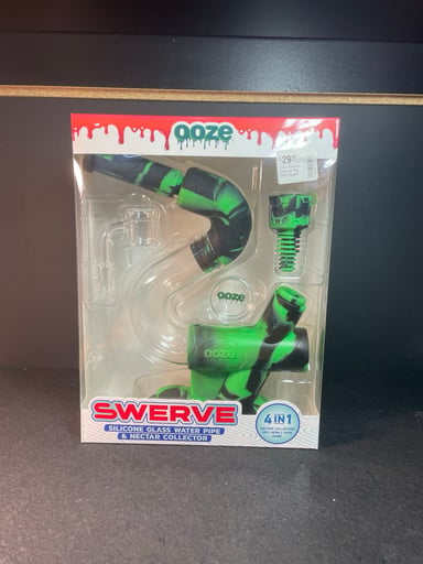 Preview pic of Ooze Swerve Silicone Rig Chameleon
