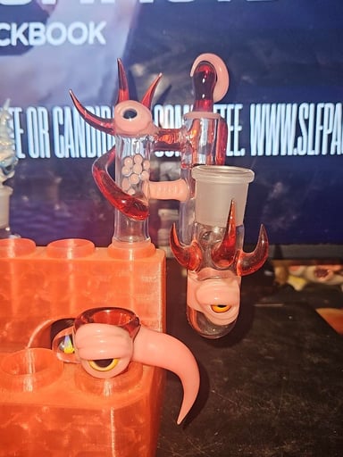 Preview pic of Pom and pin bowl and ashcatcher